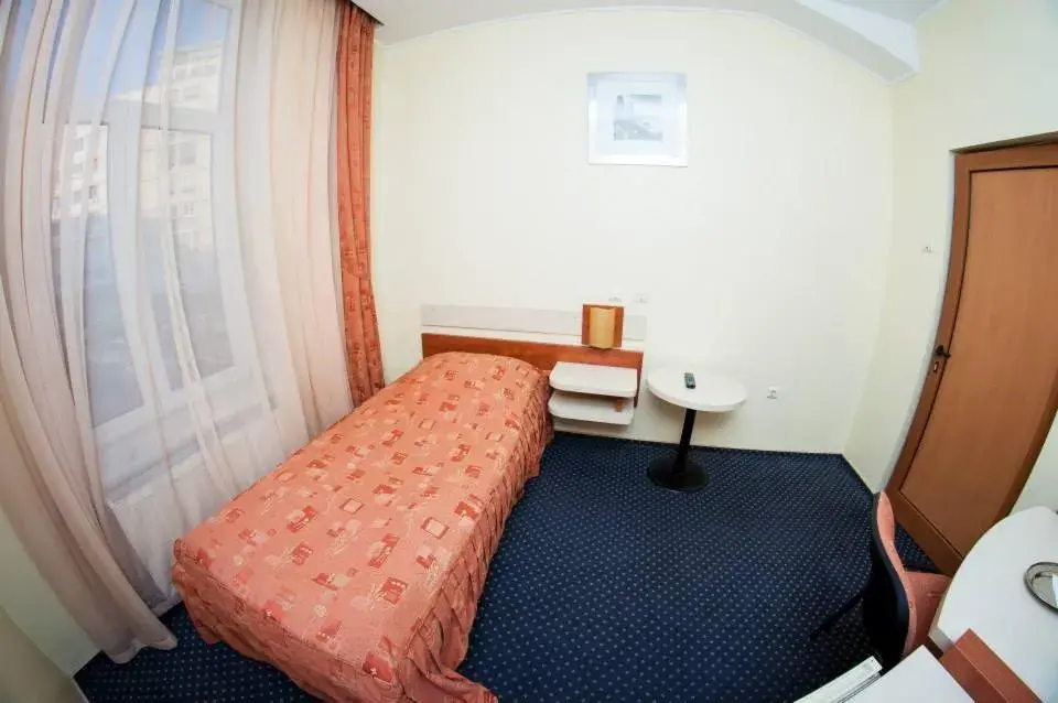 Single Room in Hotel Astoria City Center Single Room in Hotel Astoria City Center