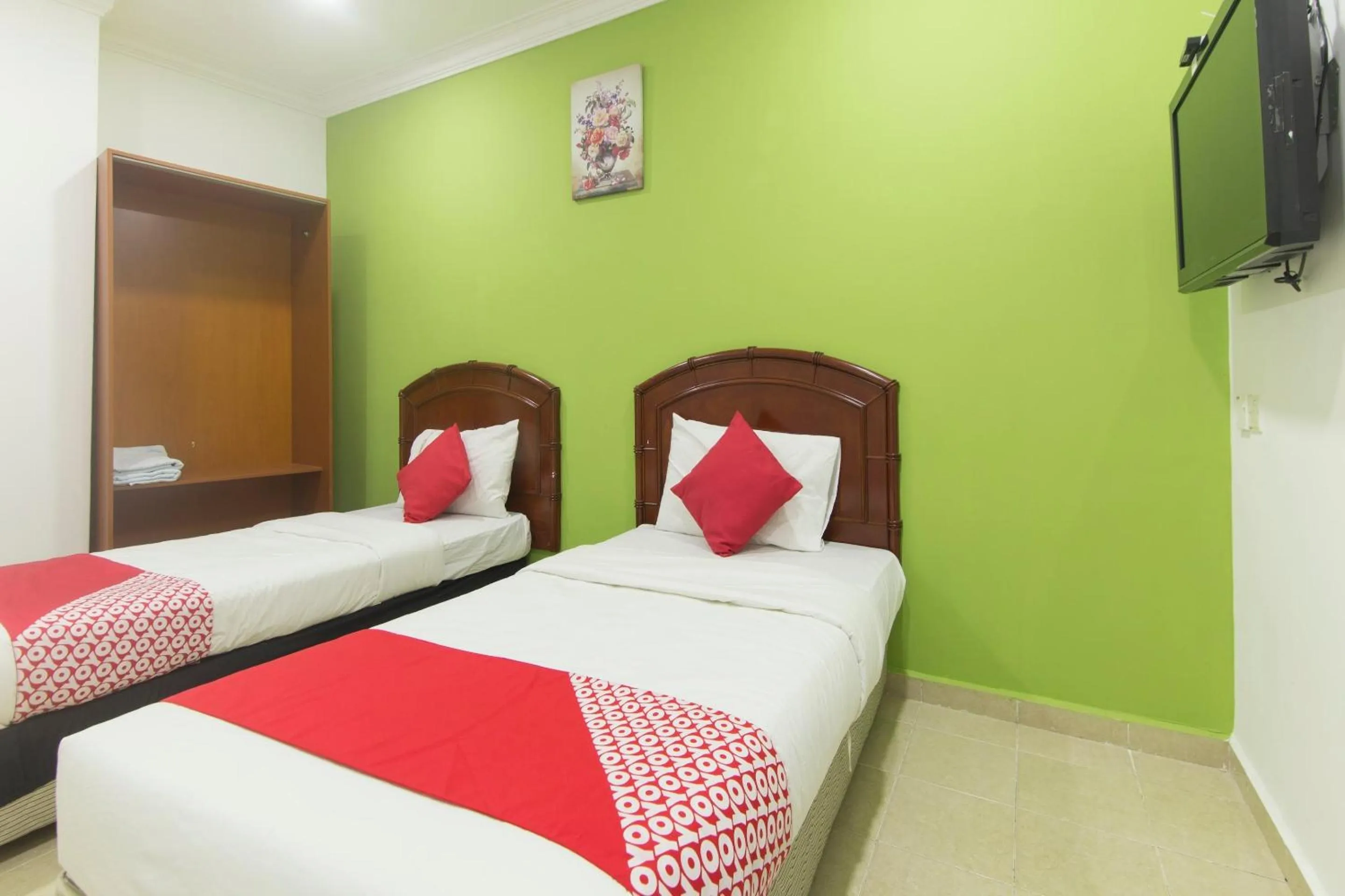Bedroom in OYO 805 Hotel Run Star