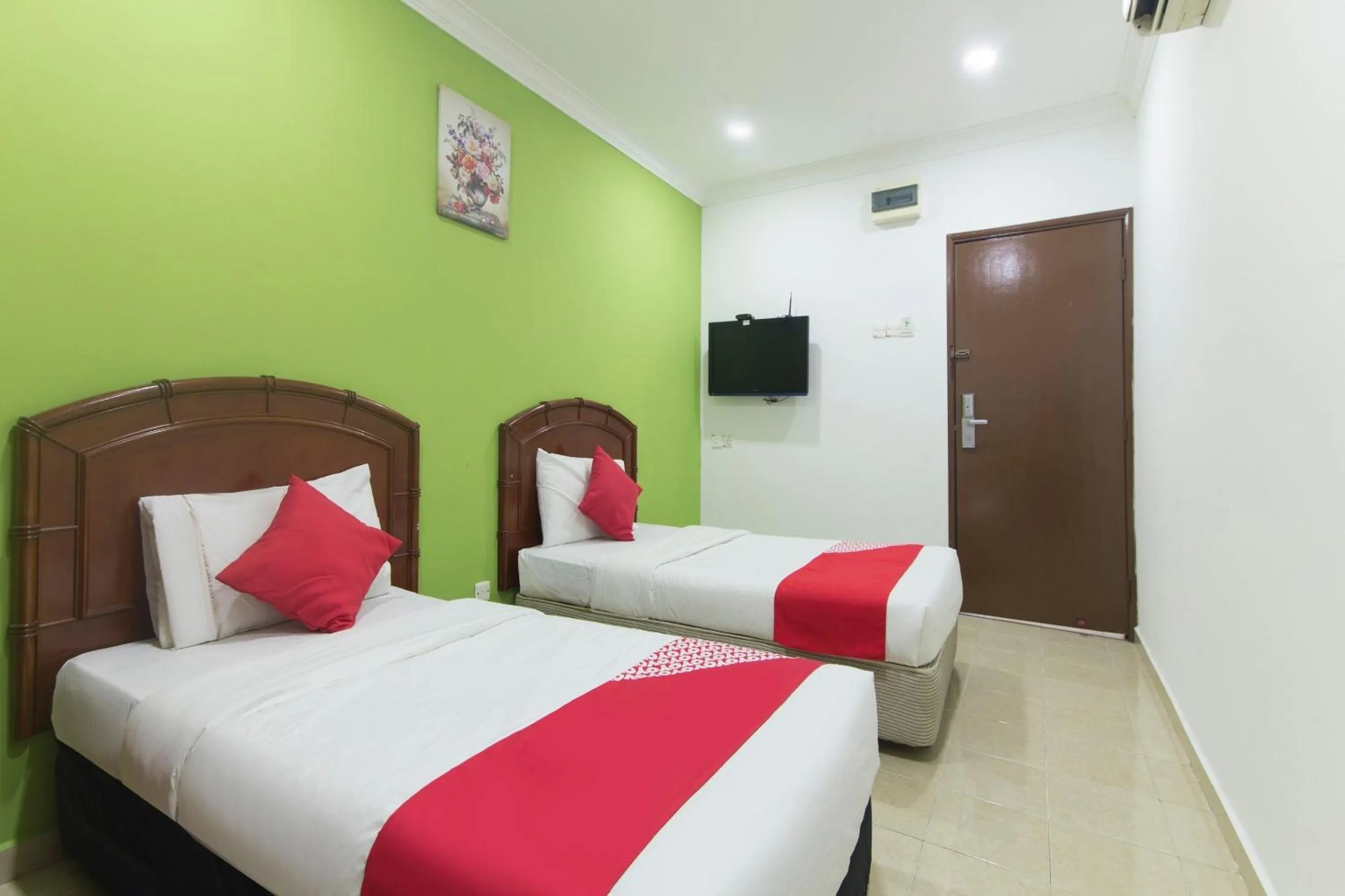 Bedroom in OYO 805 Hotel Run Star