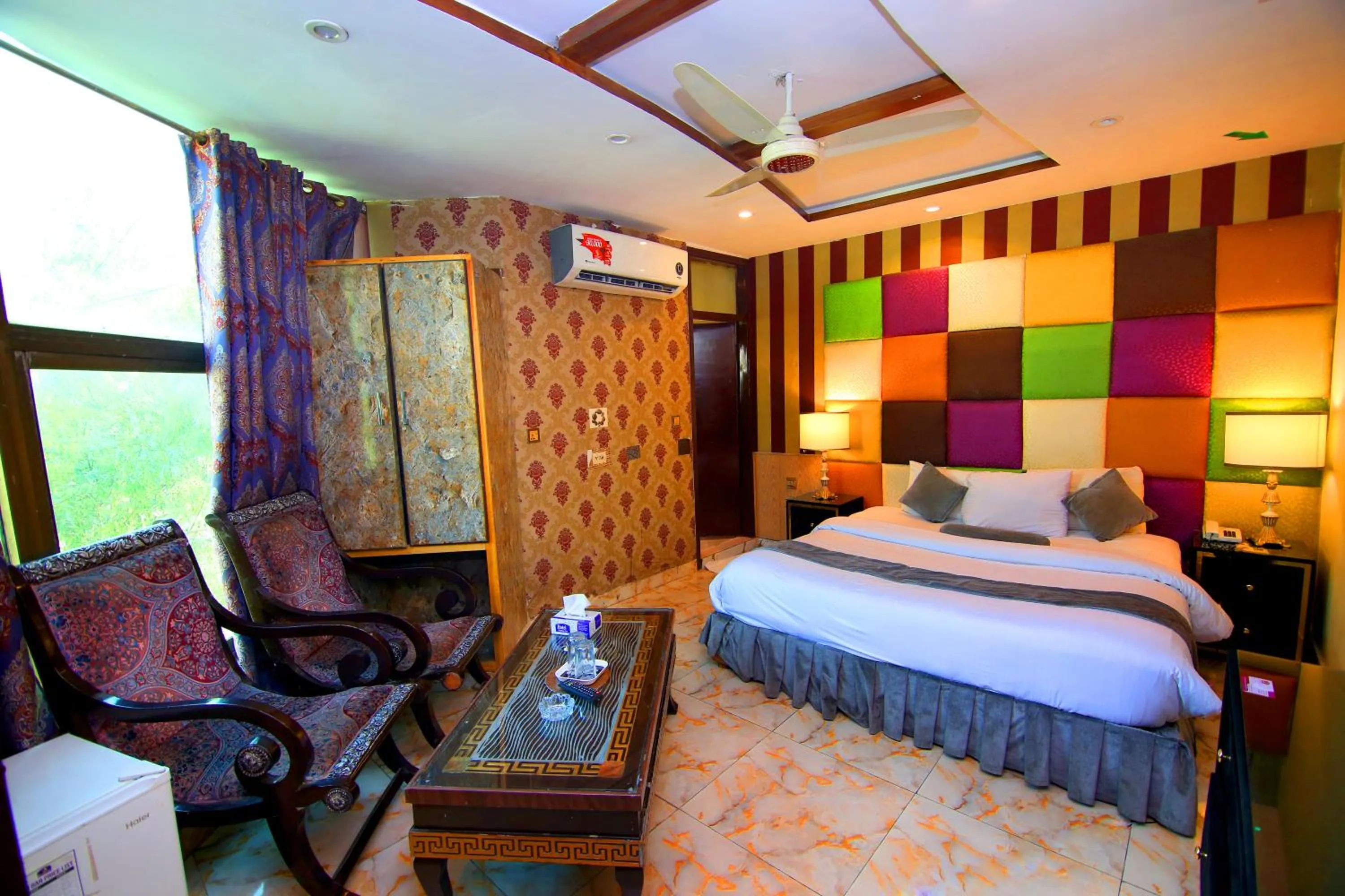 Bedroom, Bed in Premier Inn Gulberg Lahore