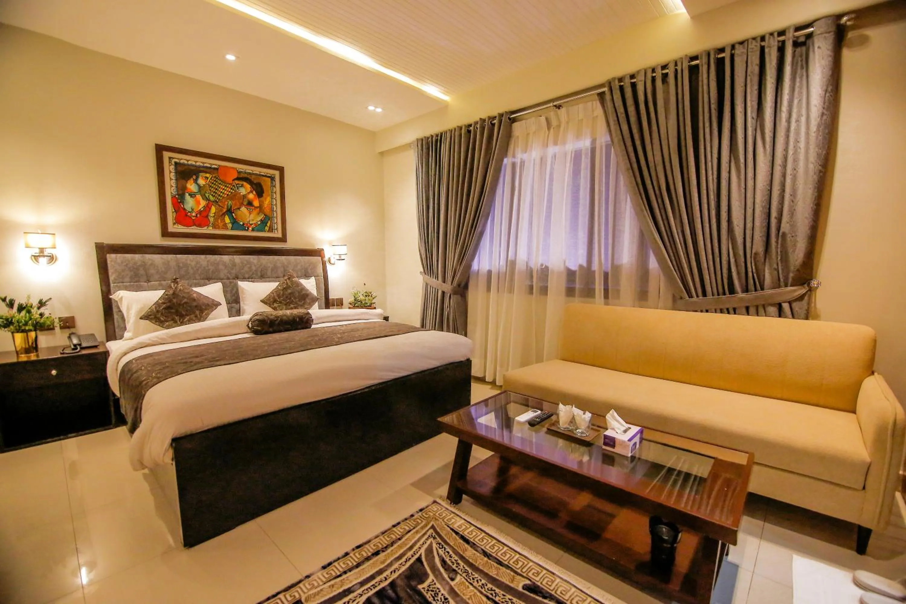 Bedroom, Bed in Premier Inn Gulberg Lahore