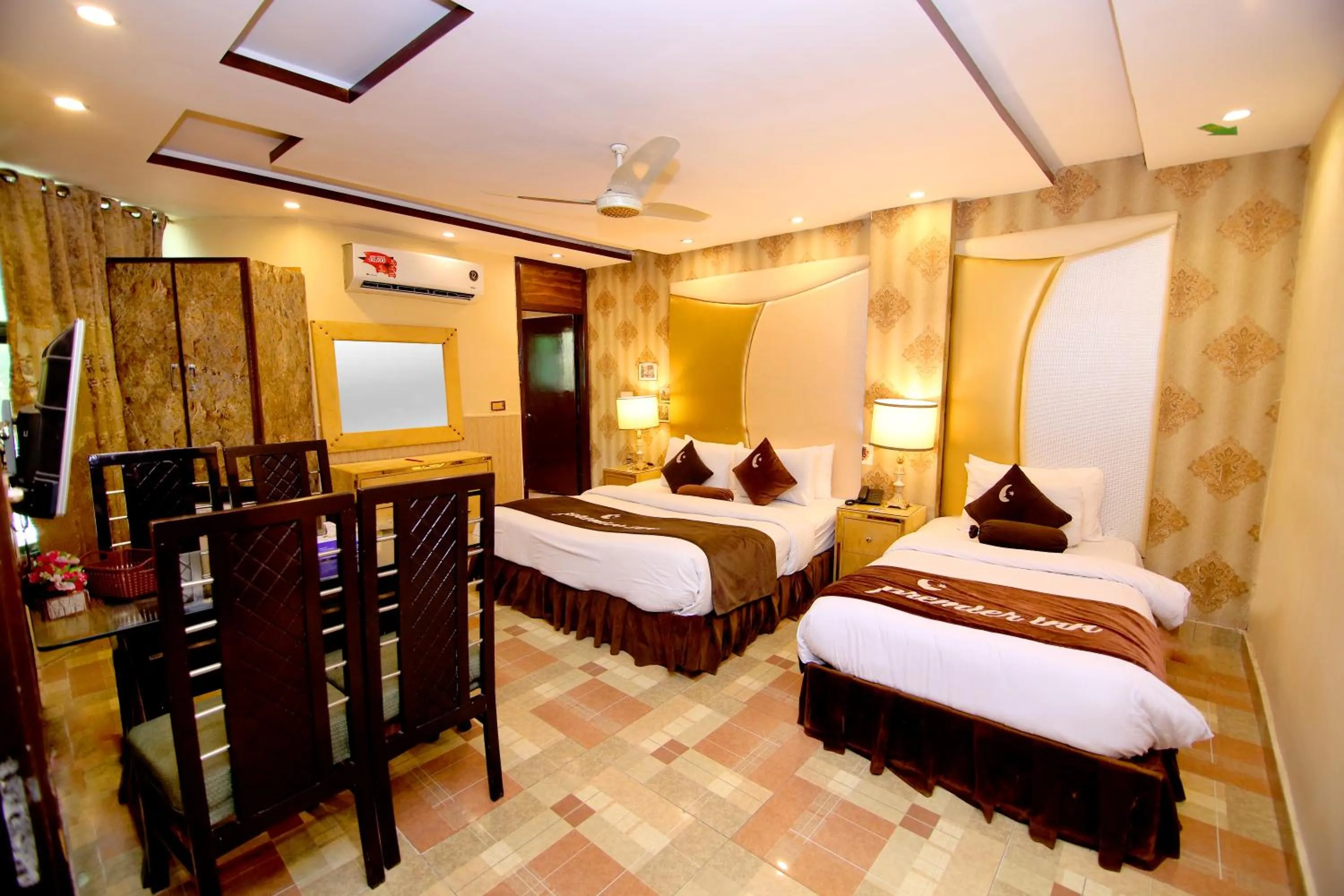 Bedroom, Bed in Premier Inn Gulberg Lahore