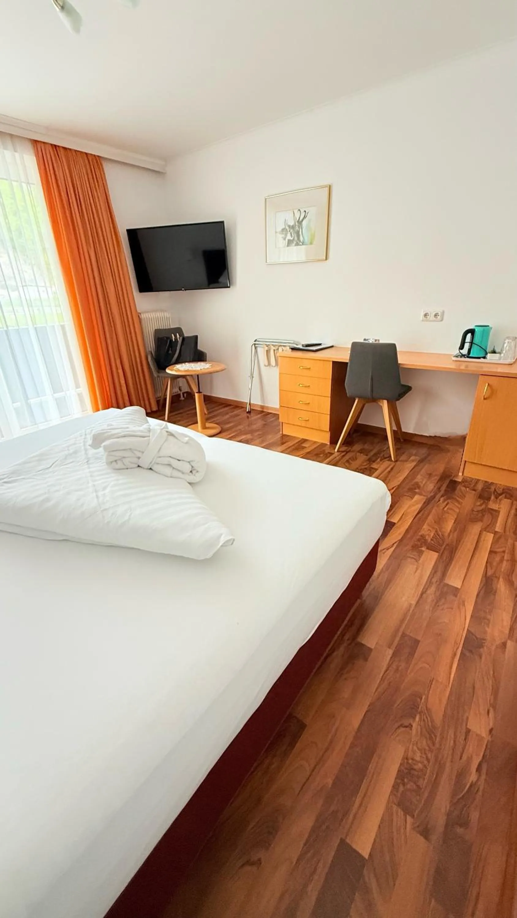 Bed in Hotel Achentalerhof