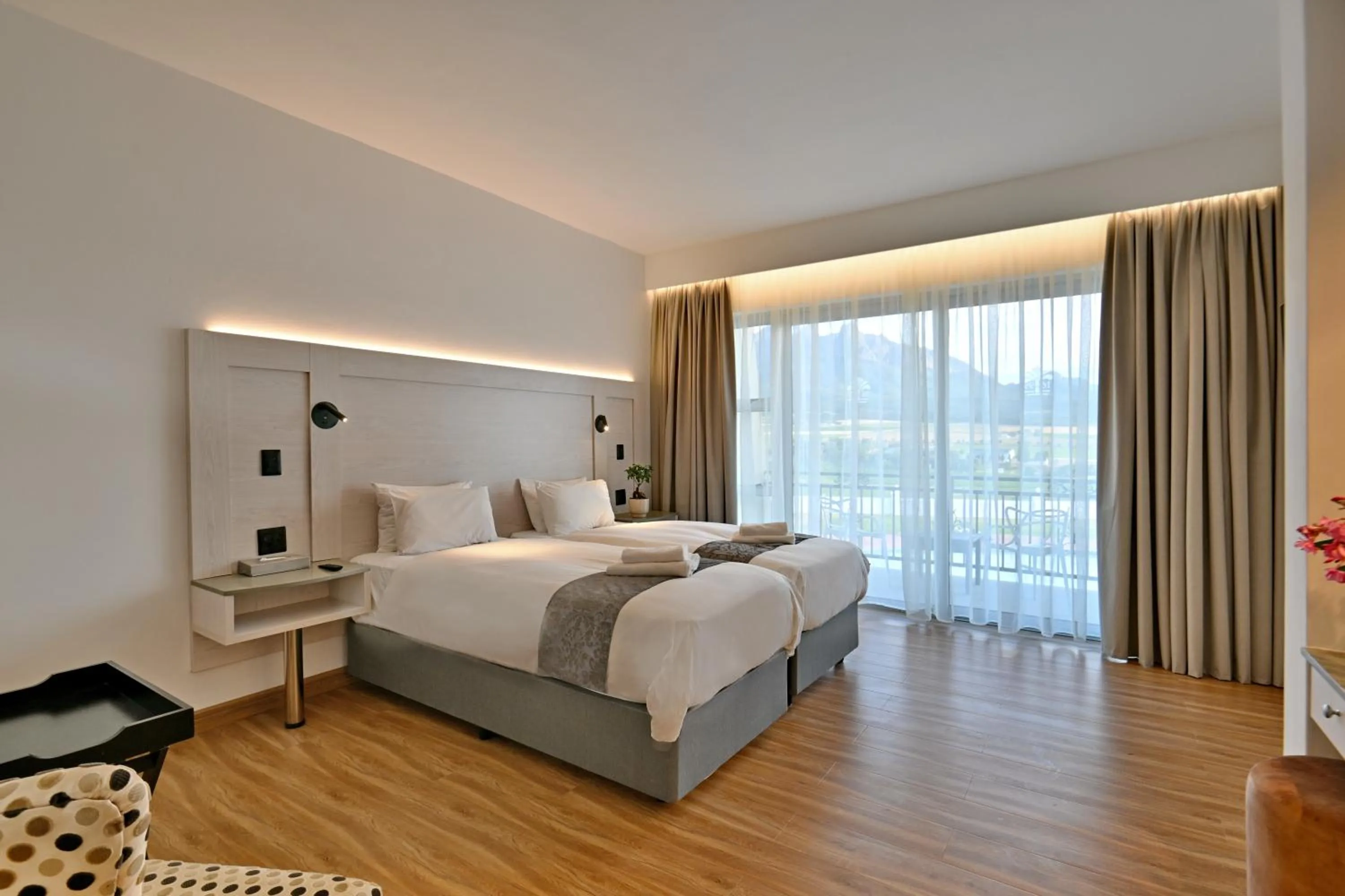 Bedroom, Bed in Val Du Charron Wine & Leisure Estate