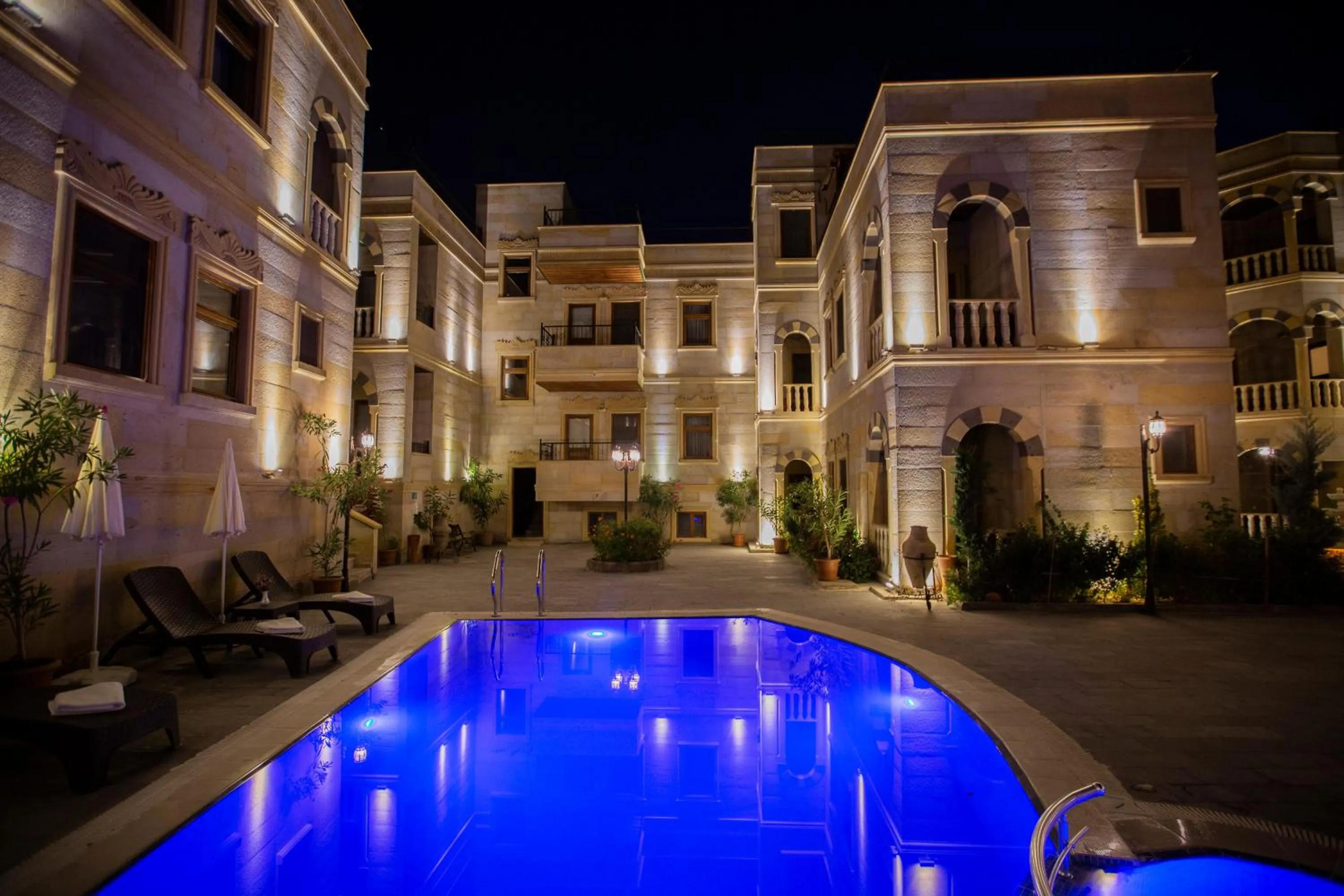 Swimming pool in Göreme Reva Hotel