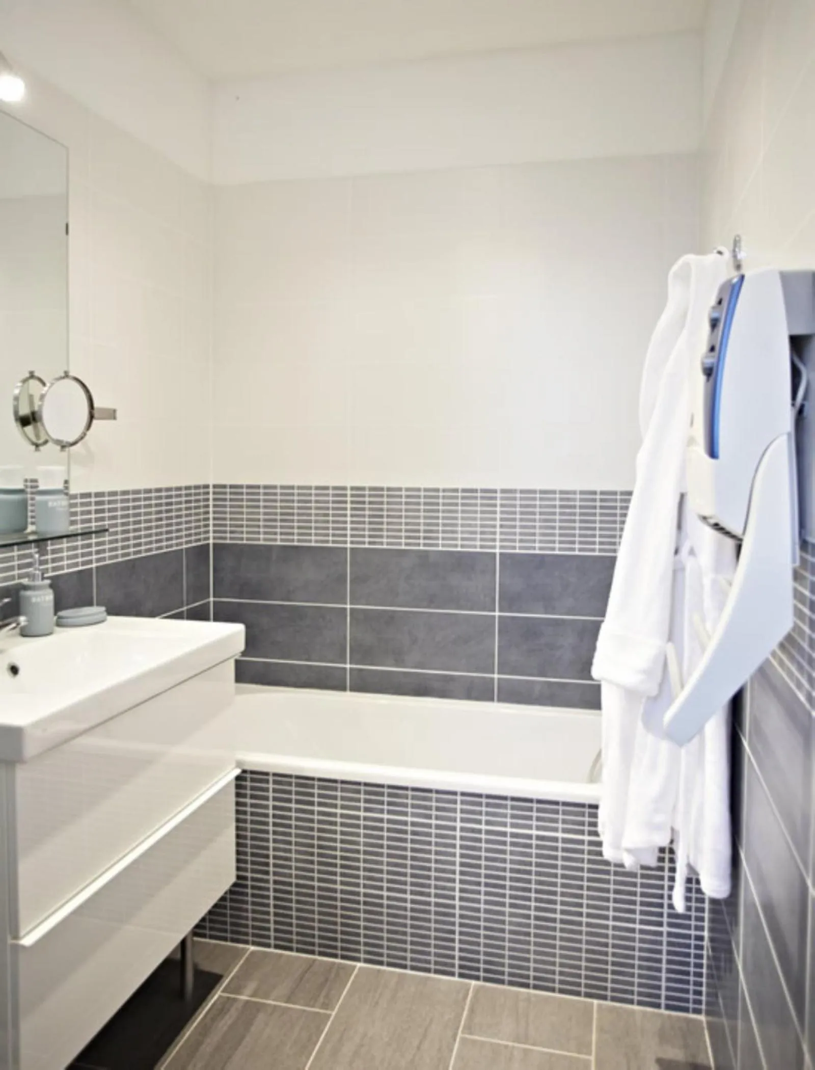 Bathroom in Maison d'hôtes "Les Jardins de Mazamet"