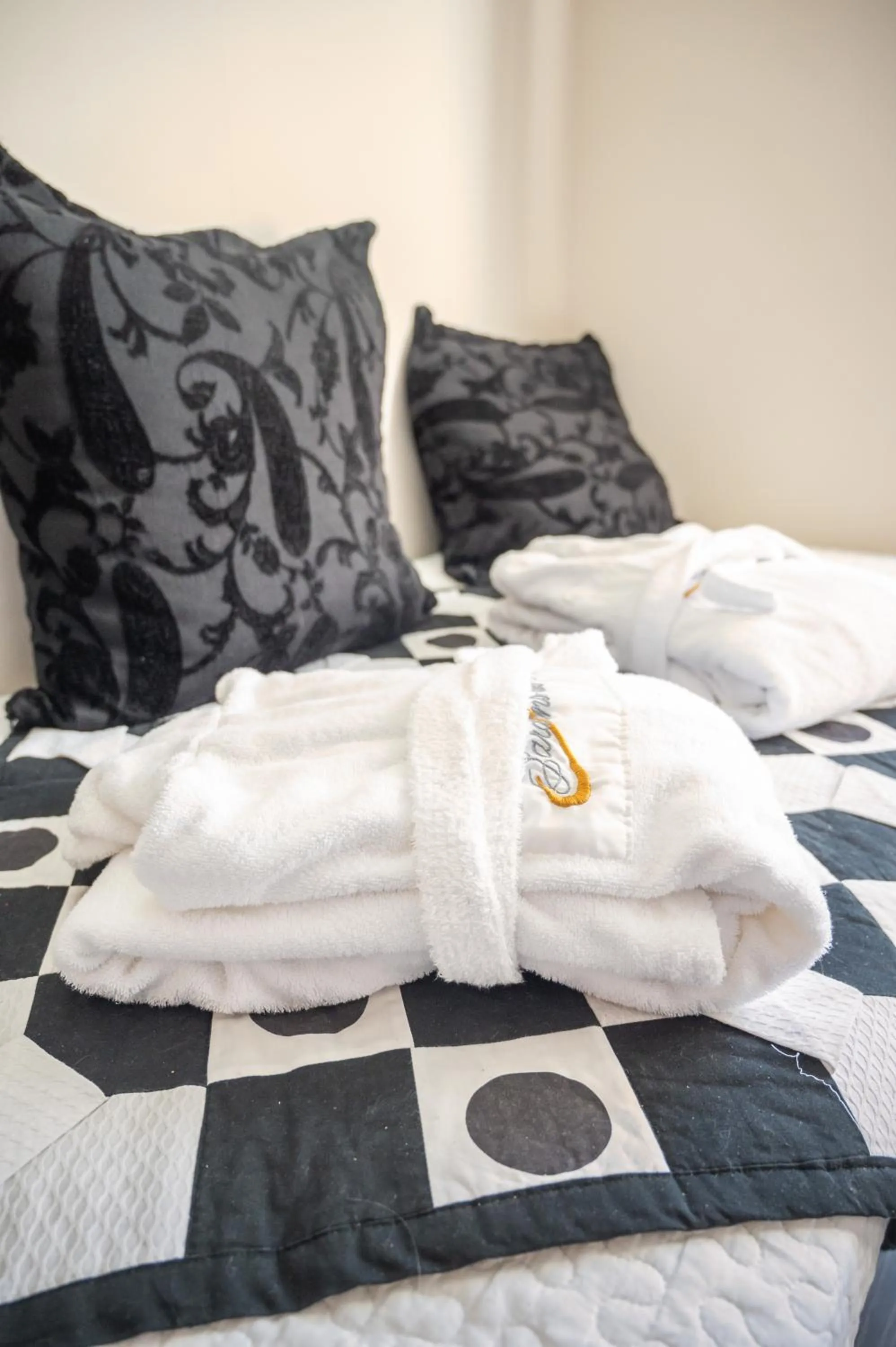 Bed in Maison d'hôtes "Les Jardins de Mazamet"