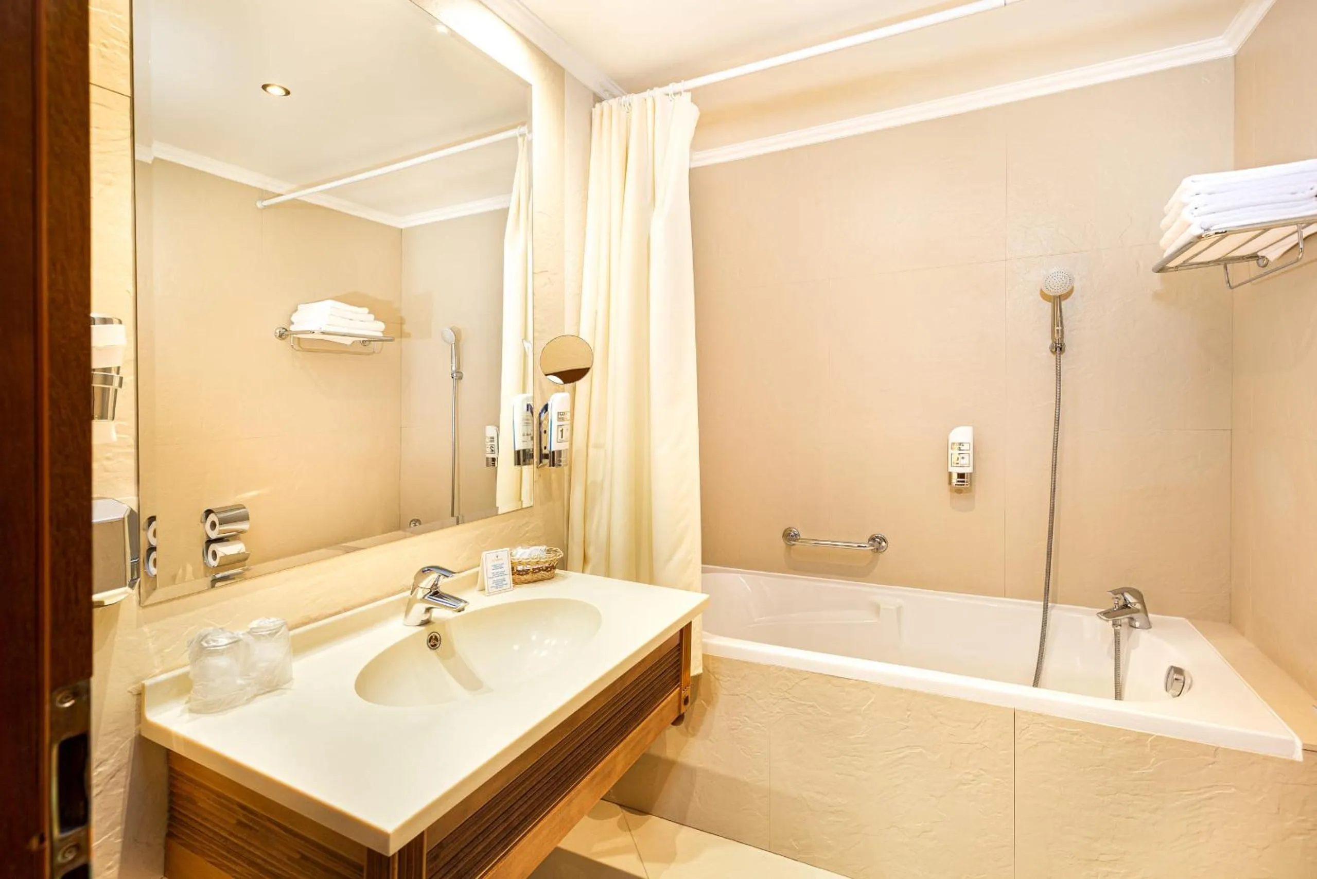 Bathroom in Hotel International