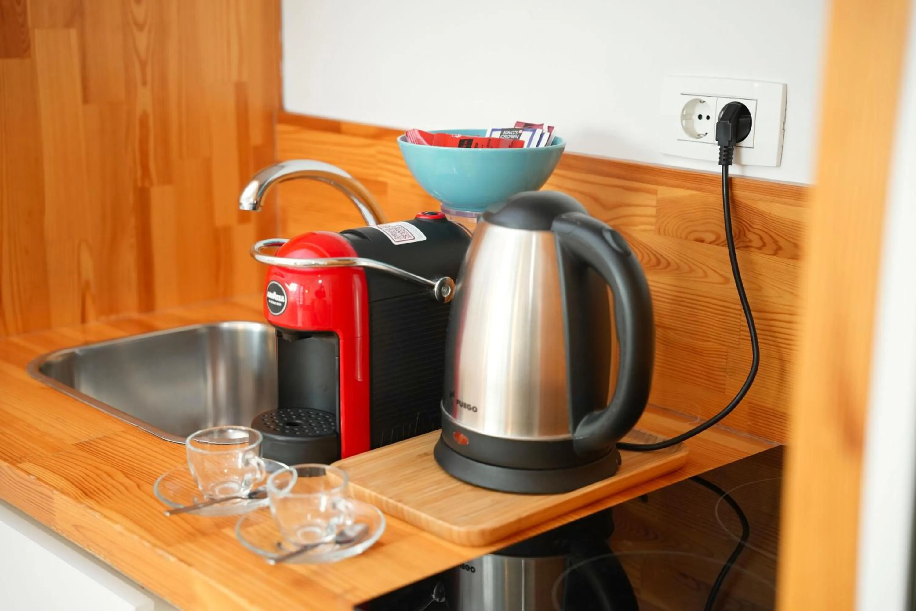 Coffee/tea facilities in Rooftop Tirana