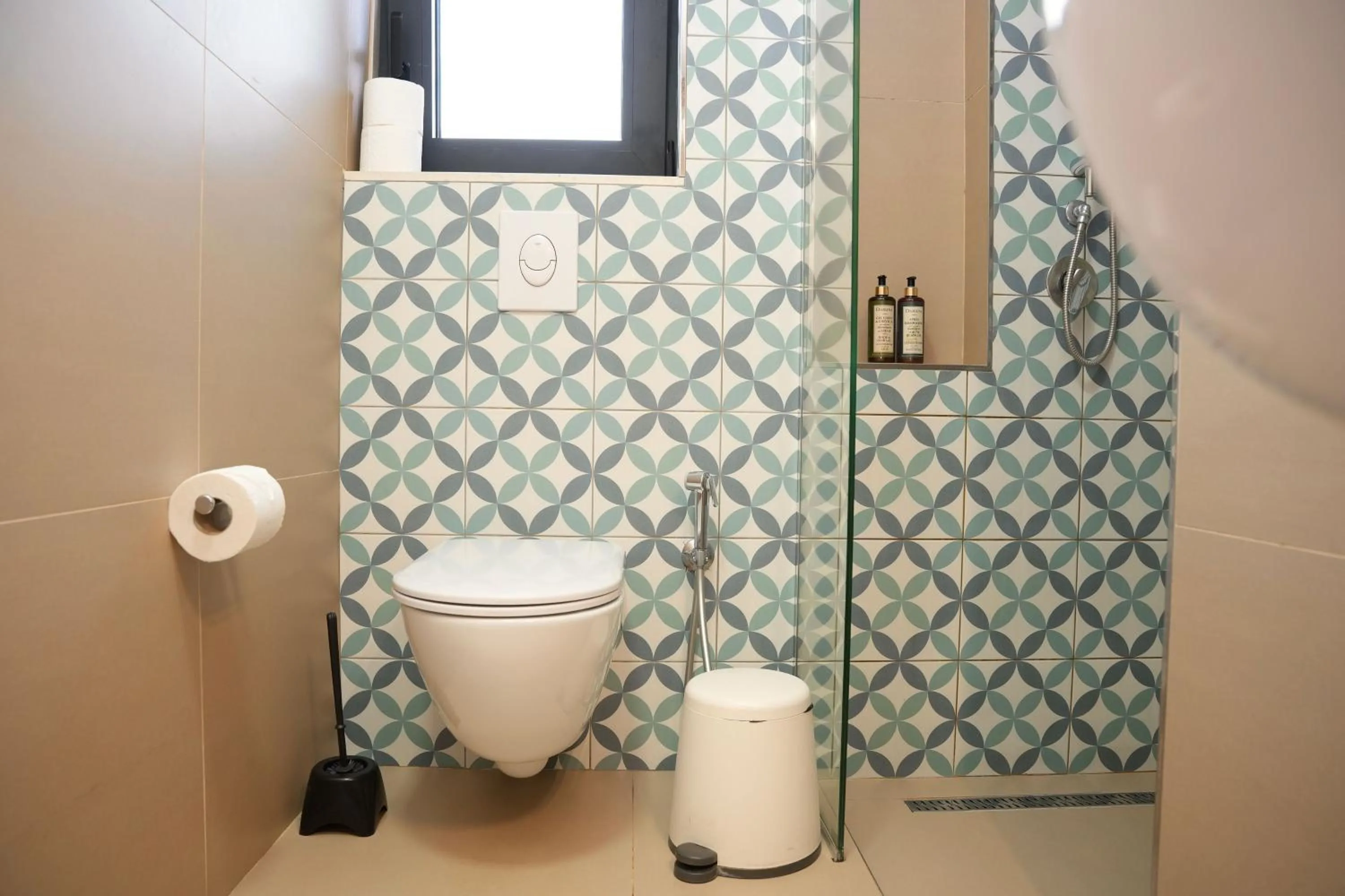 Shower in Rooftop Tirana