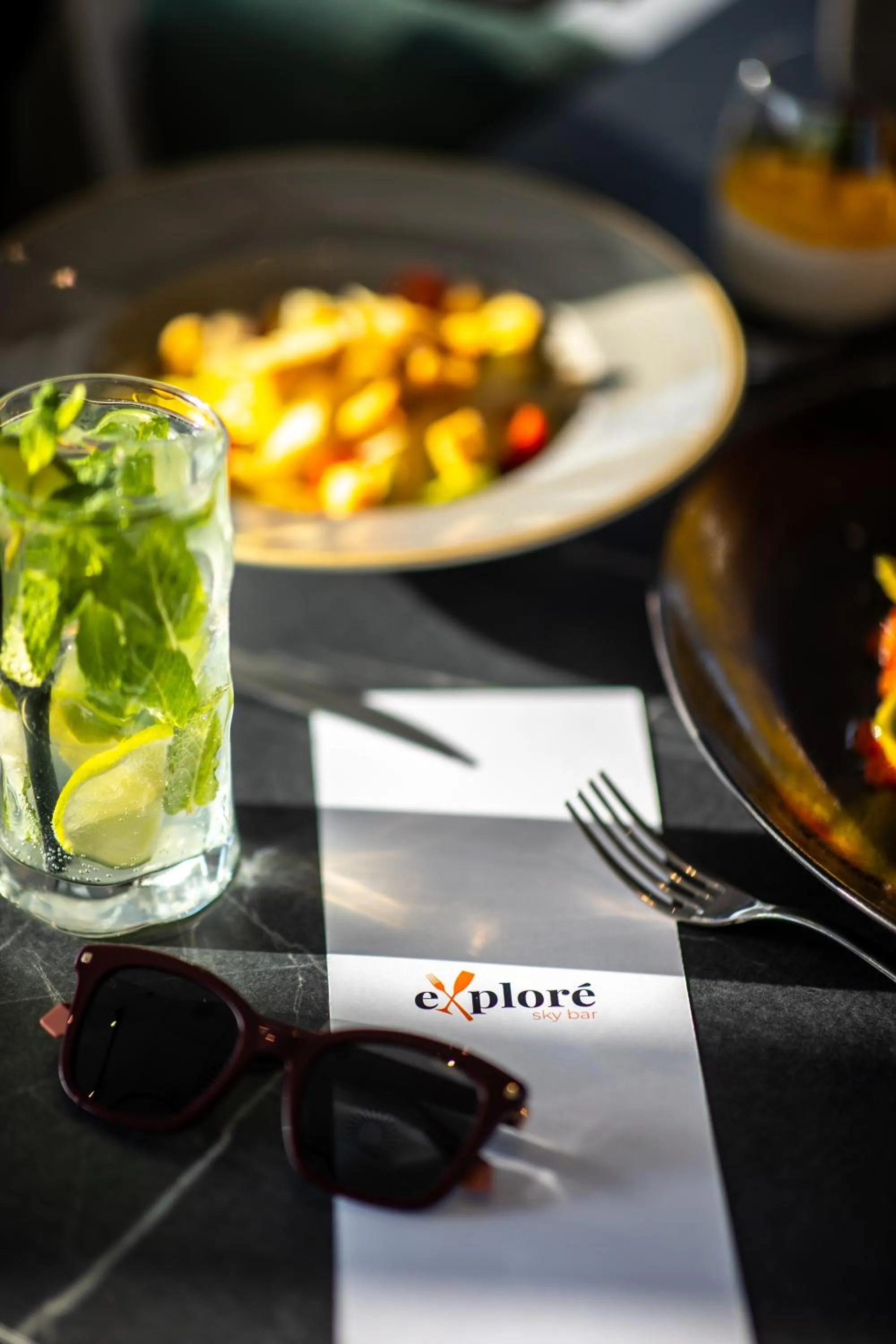 Restaurant/places to eat in Expo Tower by Mellow Mood Hotels