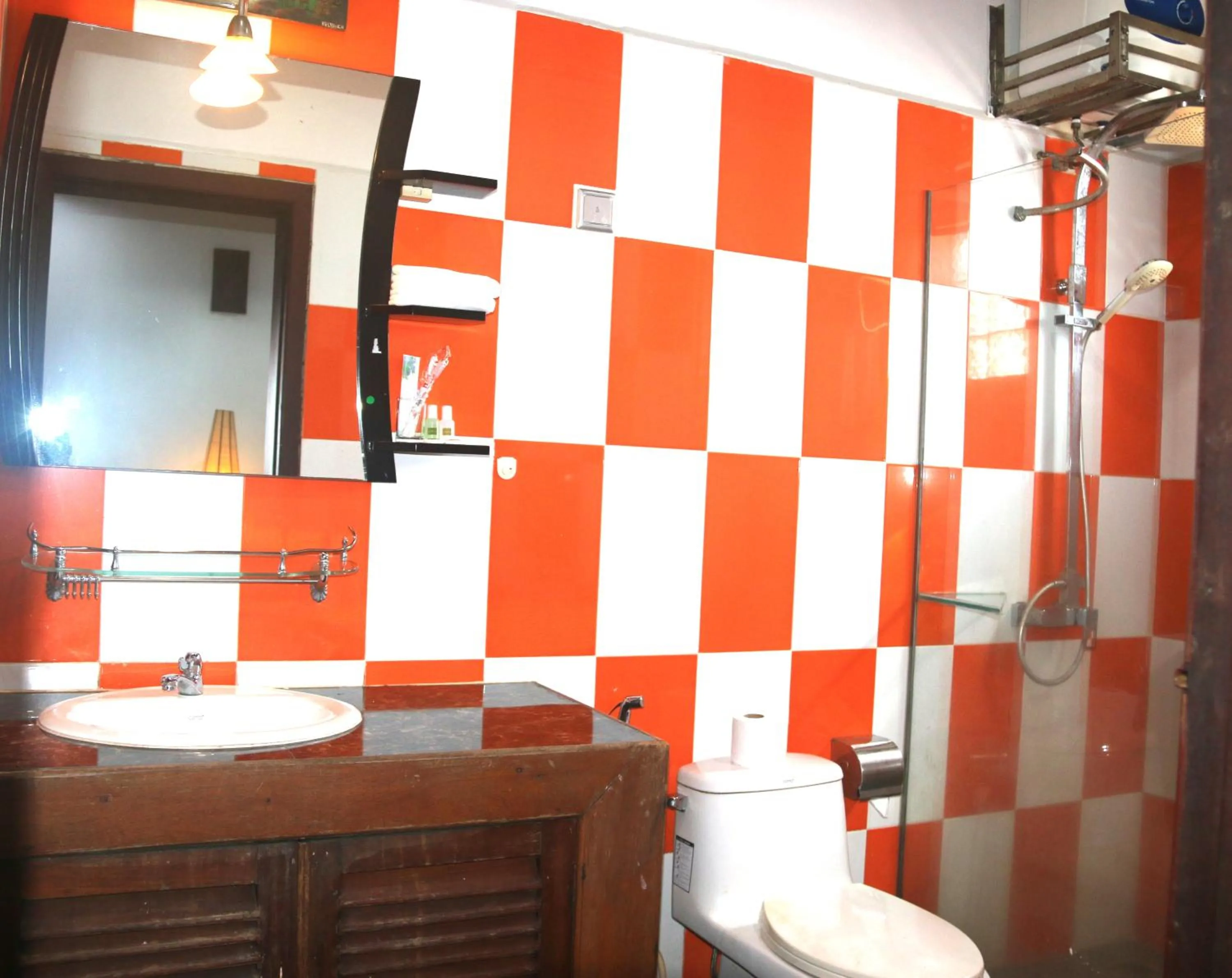 Bathroom in Shining Angkor Apartment Hotel