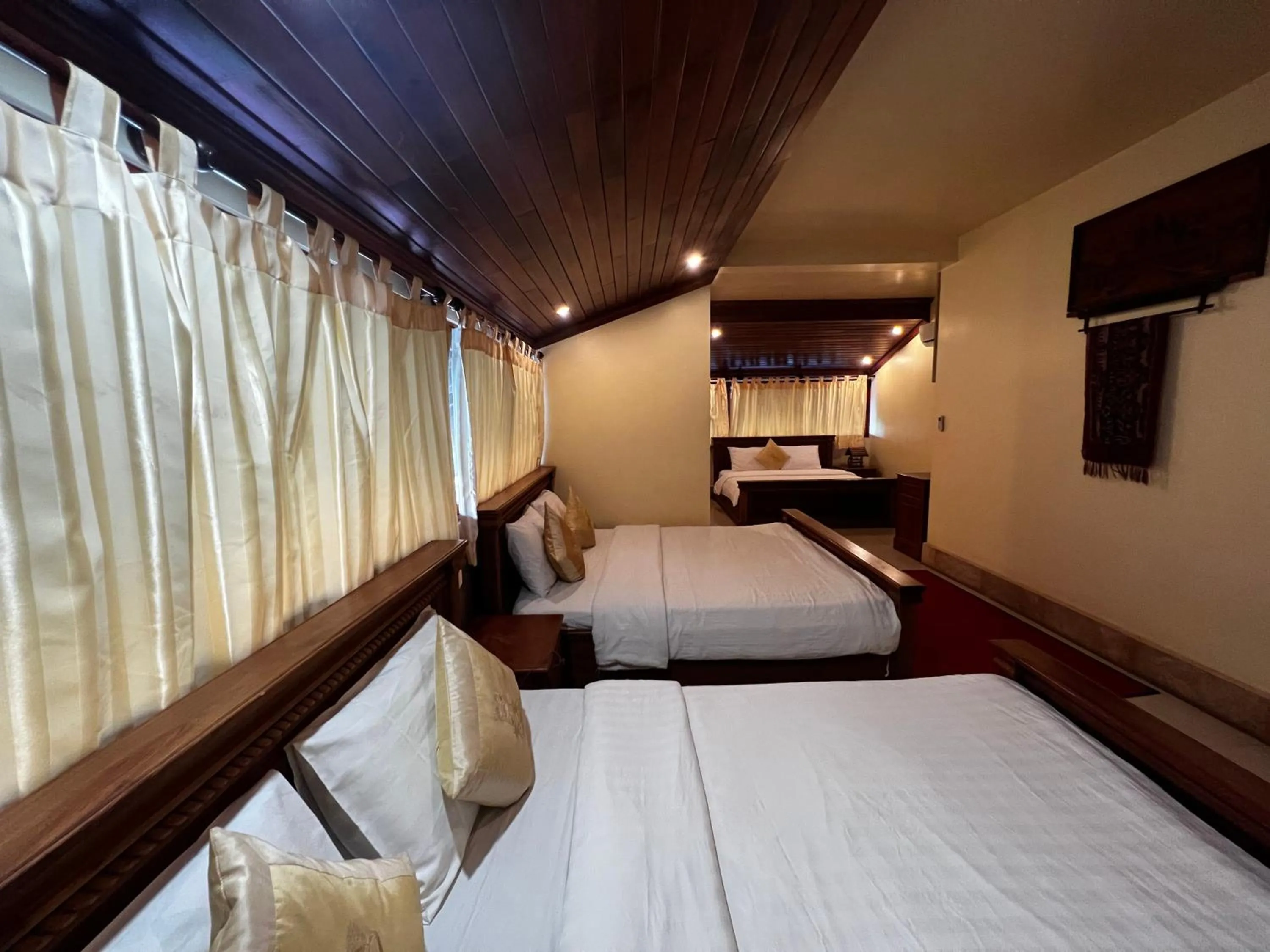 Property building, Bed in Shining Angkor Apartment Hotel