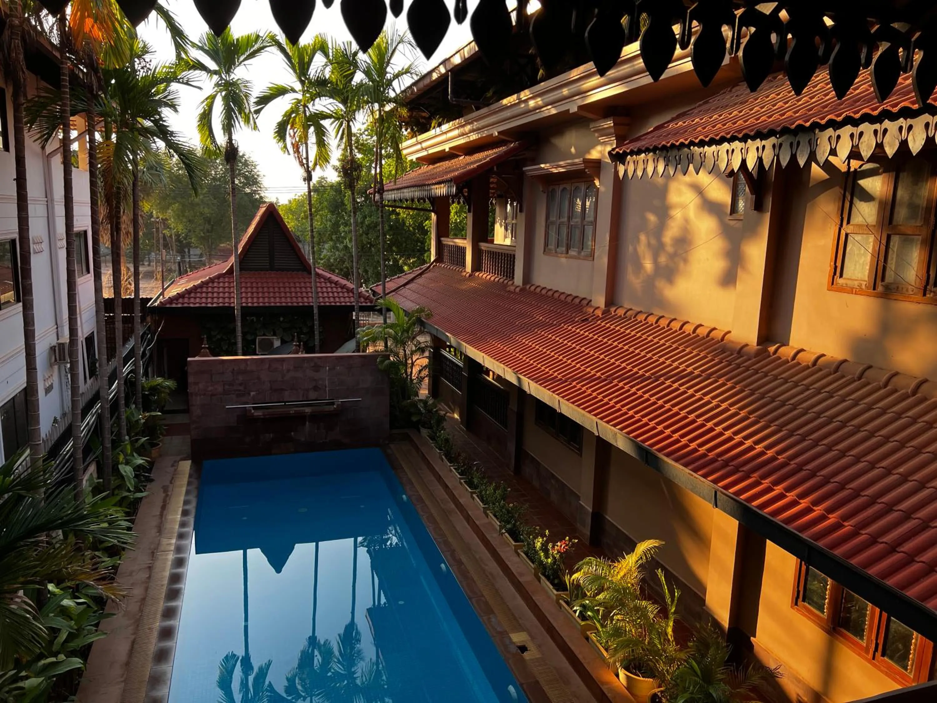 Swimming pool in Shining Angkor Apartment Hotel