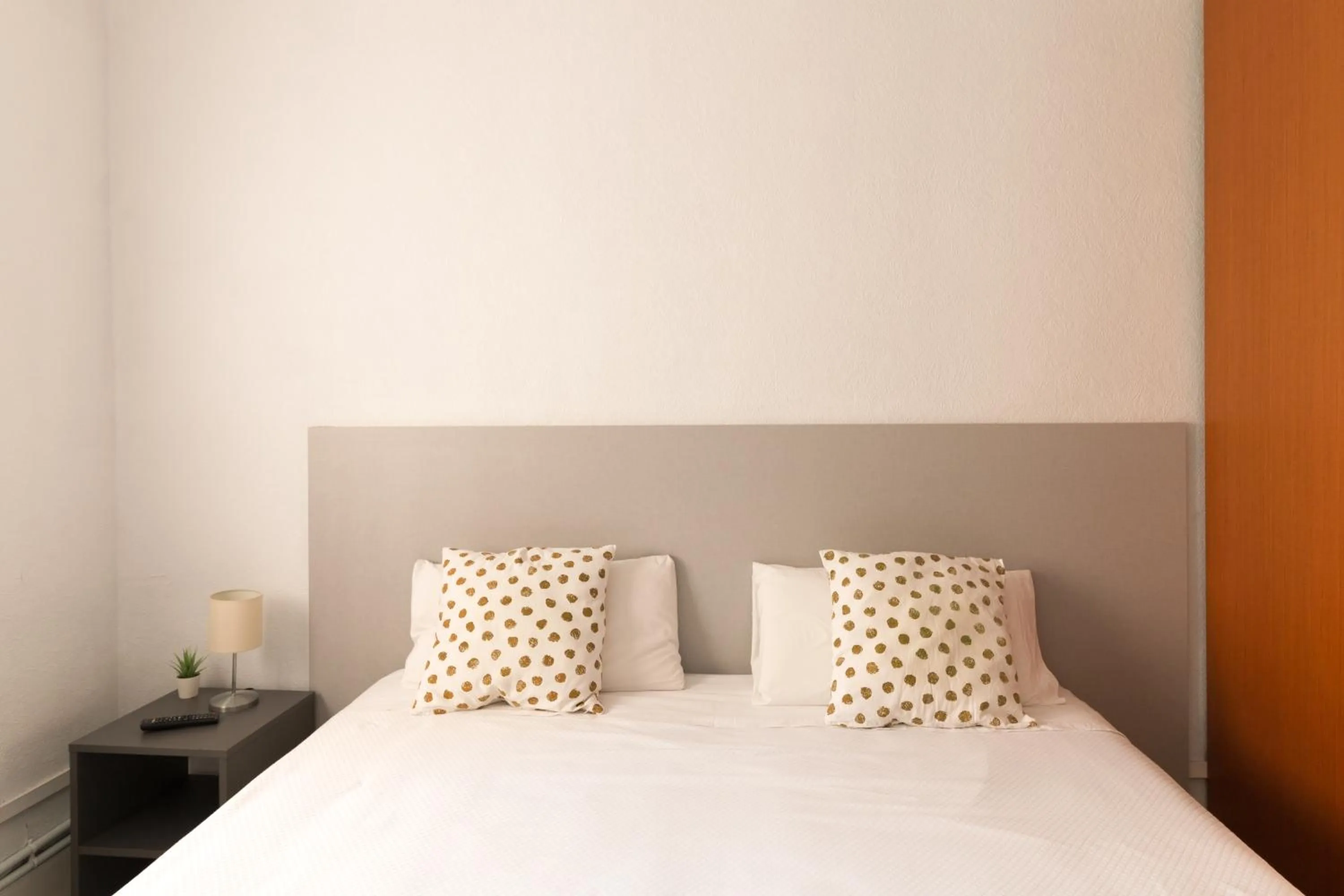 Bed in Pensión Arias