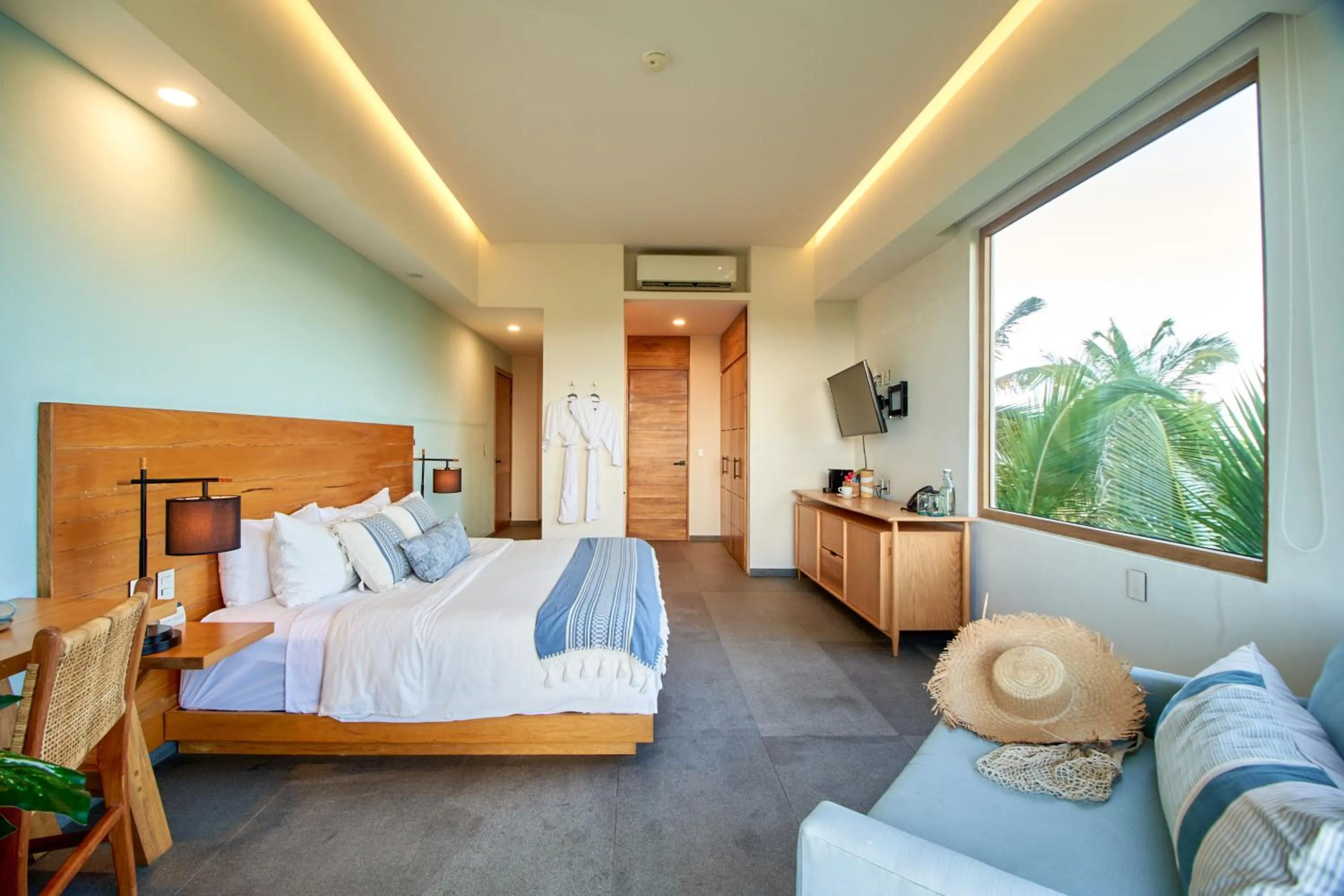 Photo of the whole room, Bed in Hotel Basalto