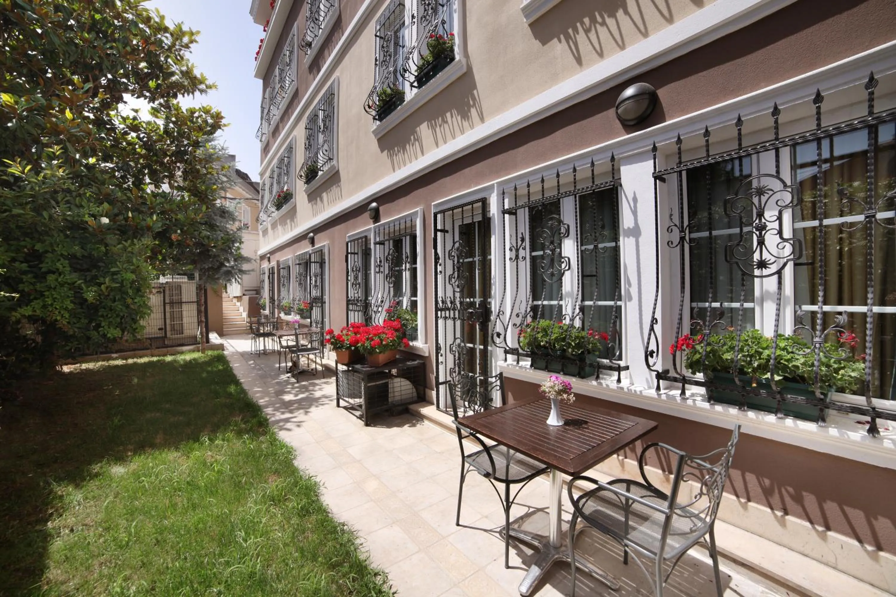 Garden in Almina Hotel - Special Class