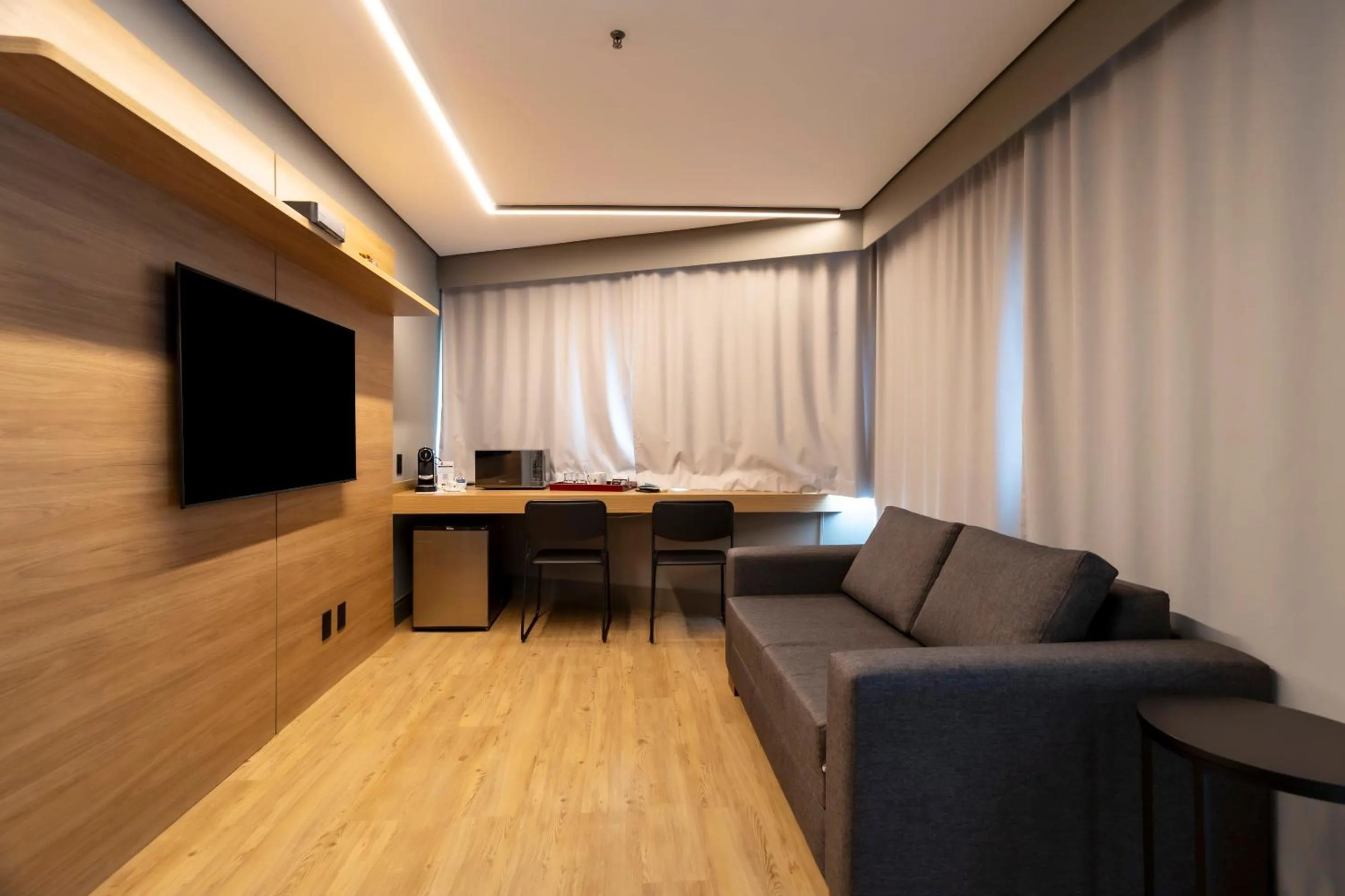 Communal lounge/ TV room in You Stay at Vila Olimpia - ITC