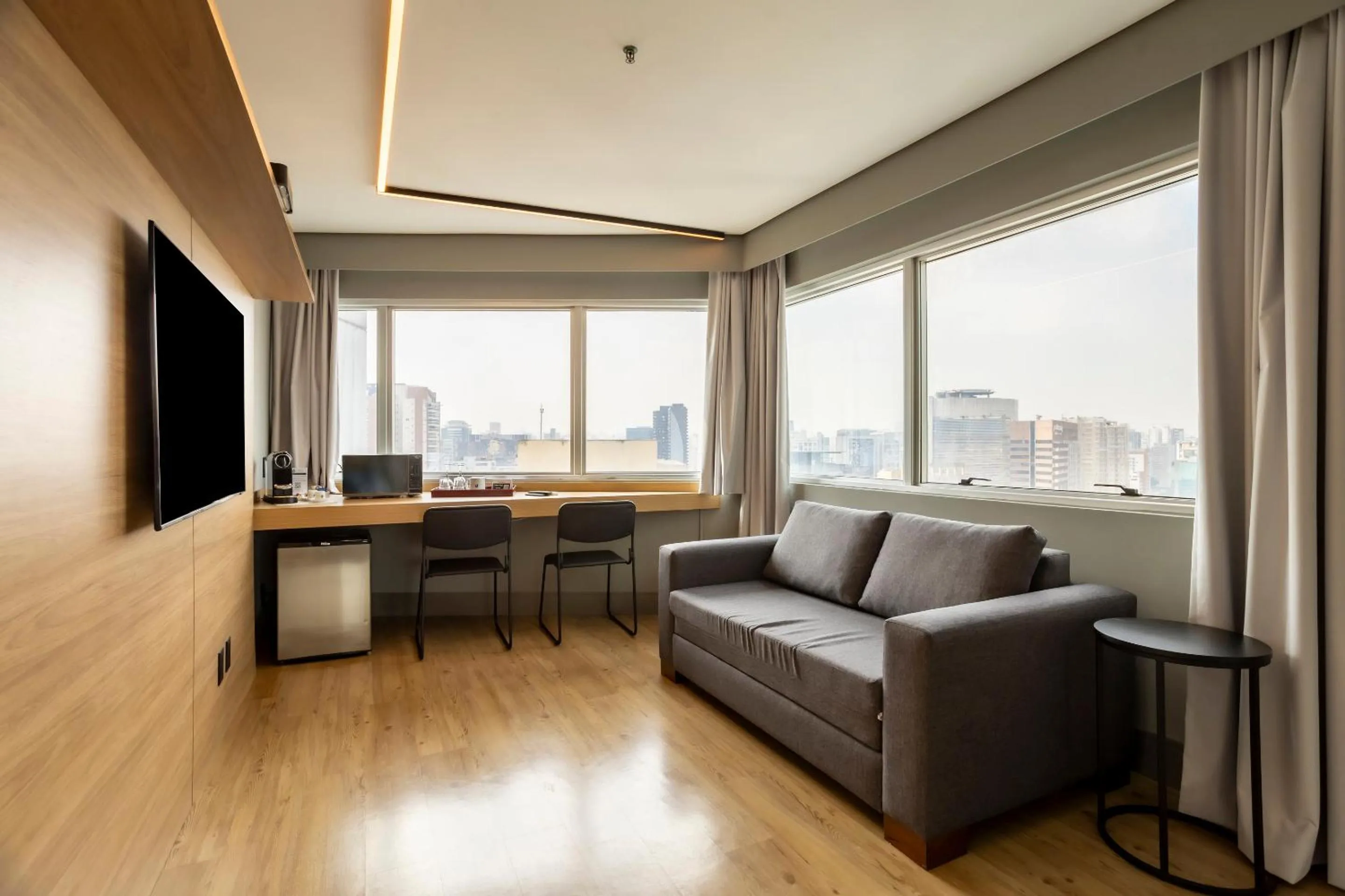 Communal lounge/ TV room in You Stay at Vila Olimpia - ITC