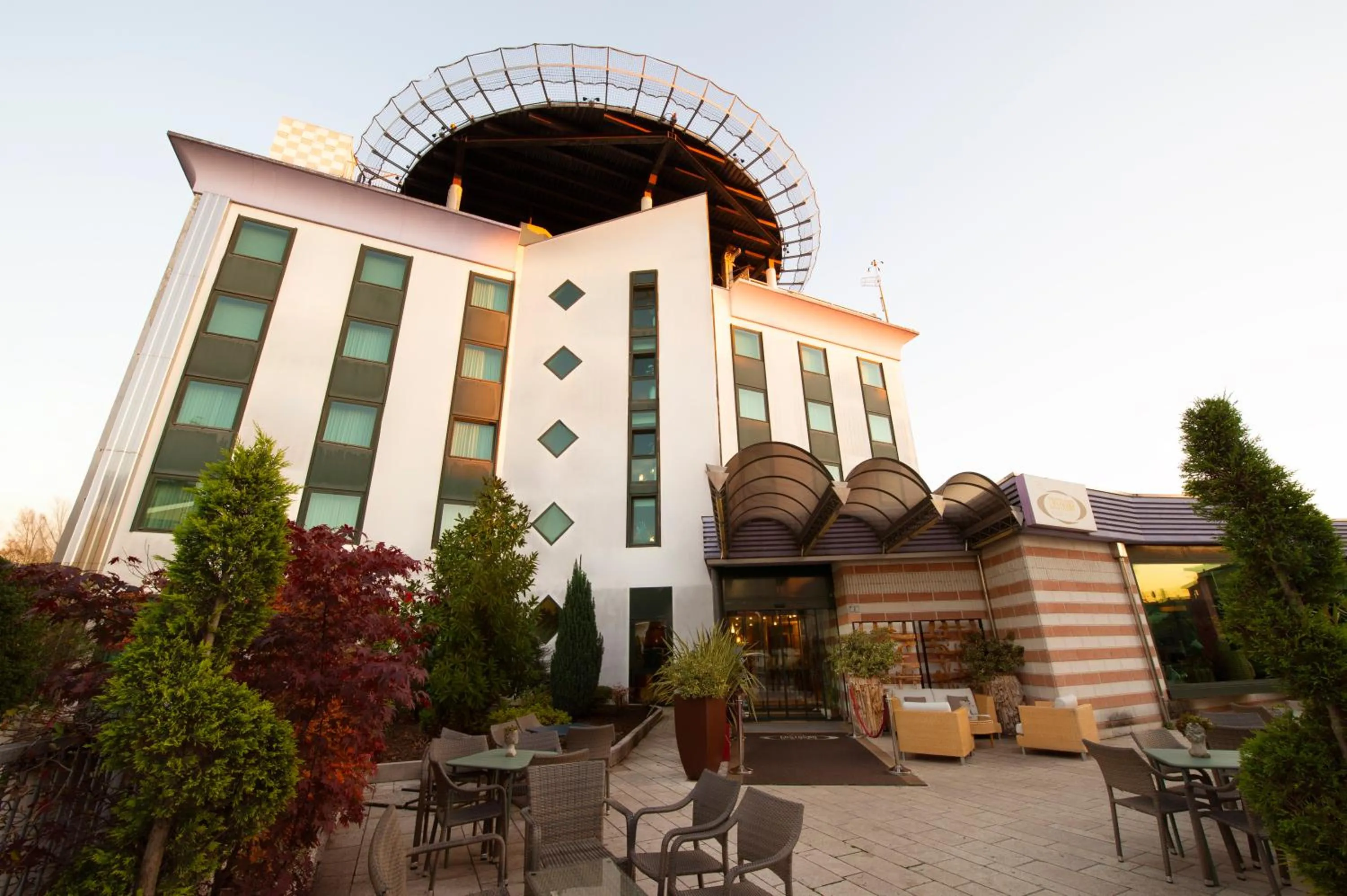 Property building in Castagna Palace Hotel & Restaurant