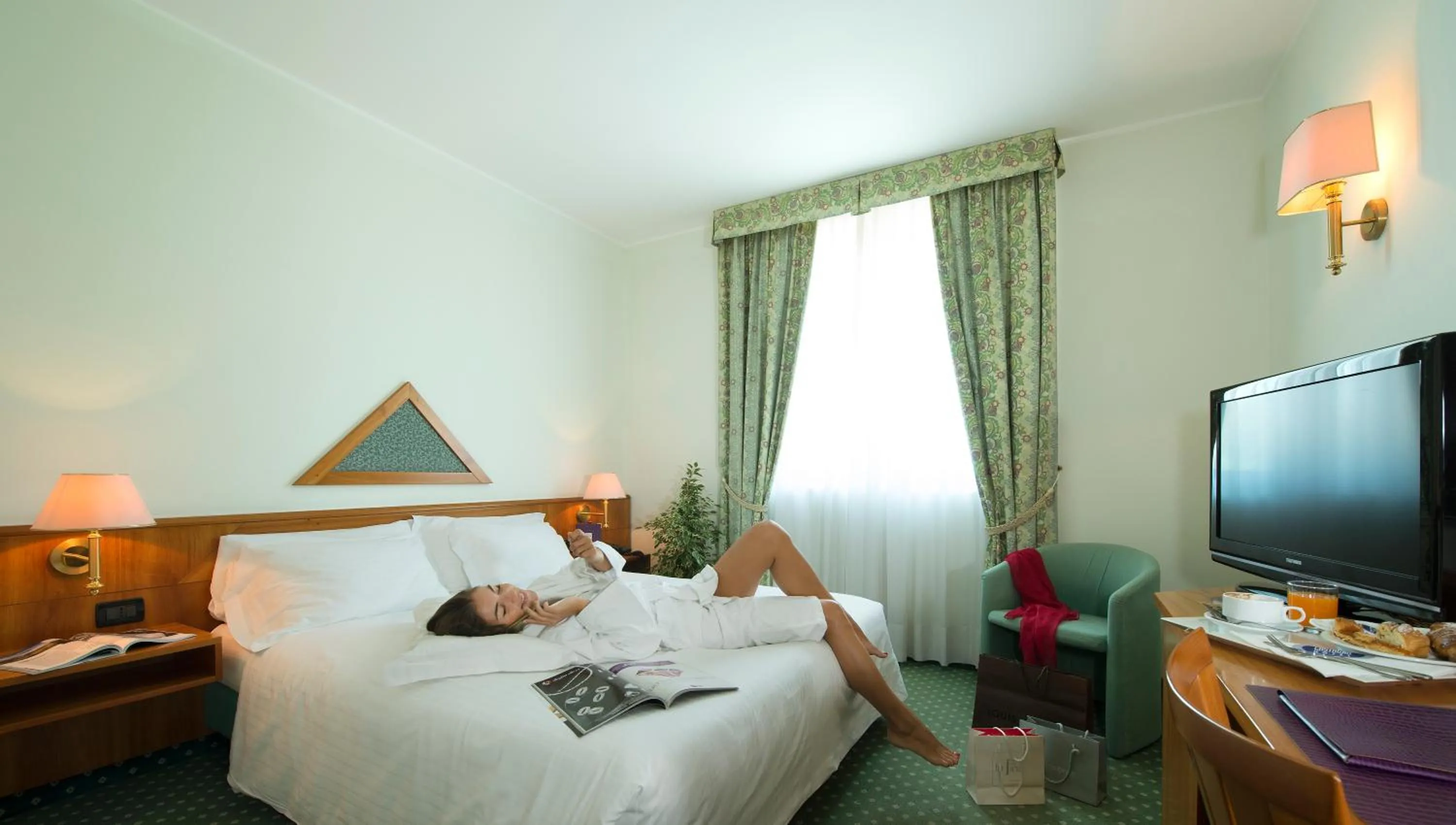 Bed in Castagna Palace Hotel & Restaurant