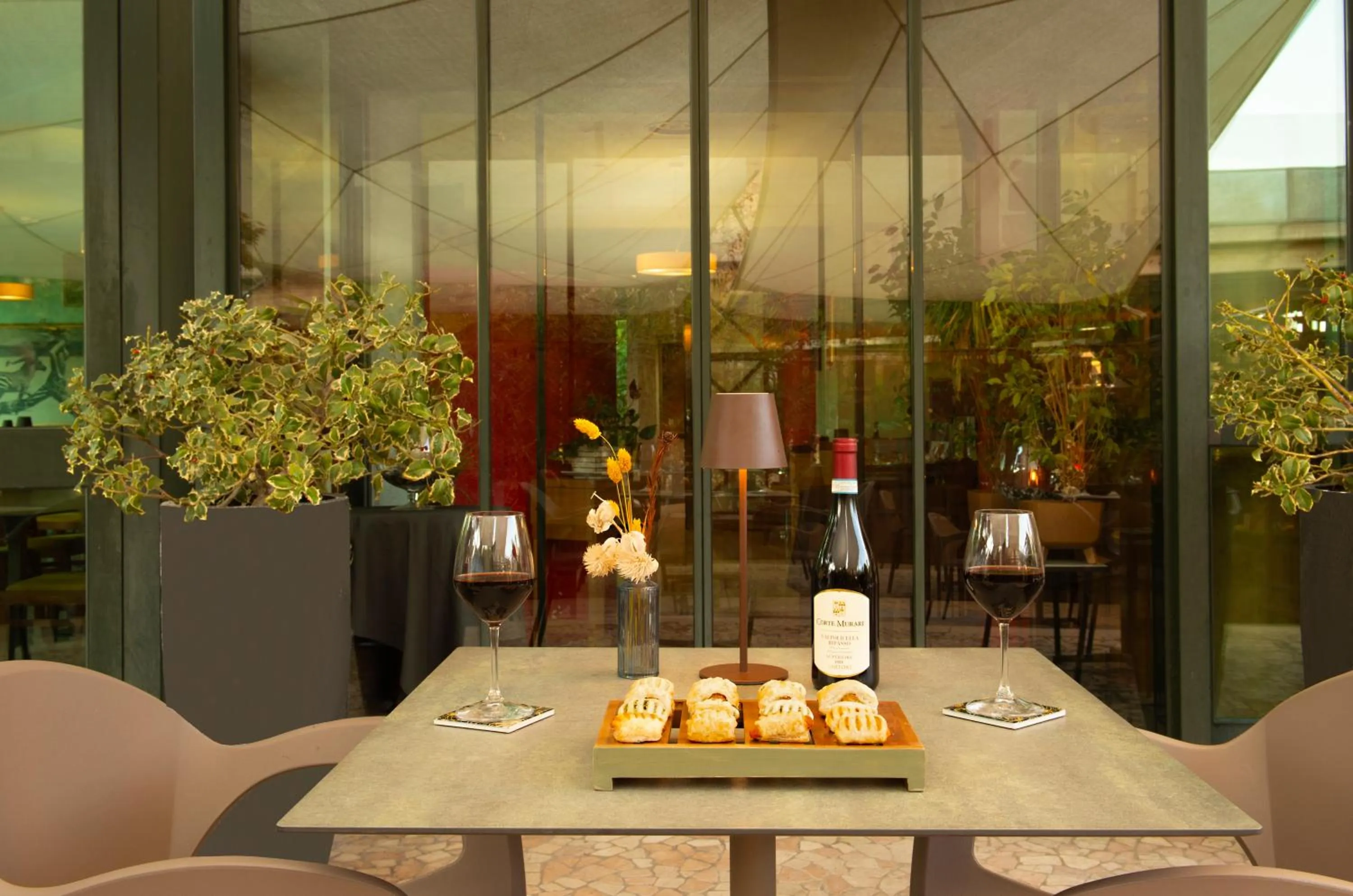 Restaurant/places to eat in Castagna Palace Hotel & Restaurant