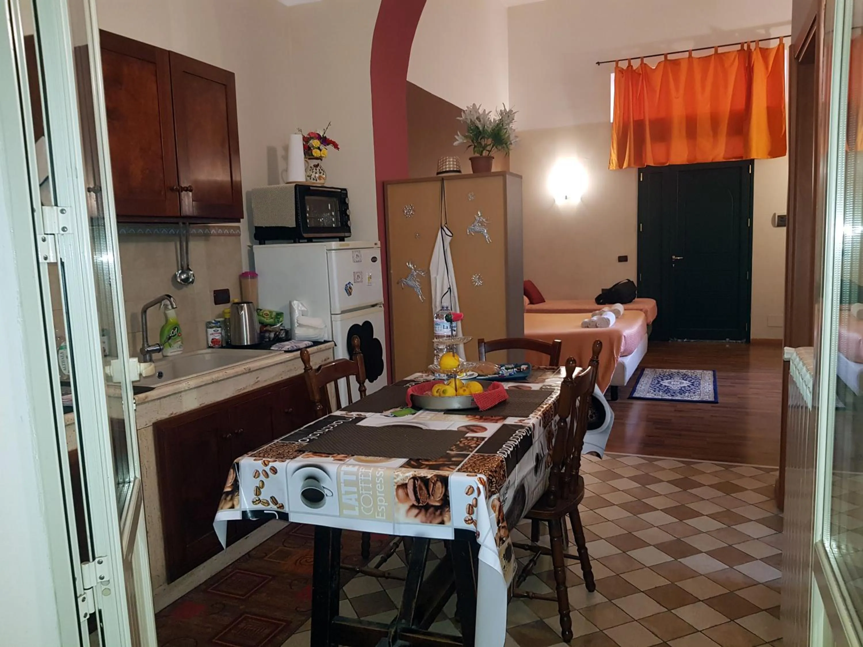 Casa Ròtre in the historic center of Palermo