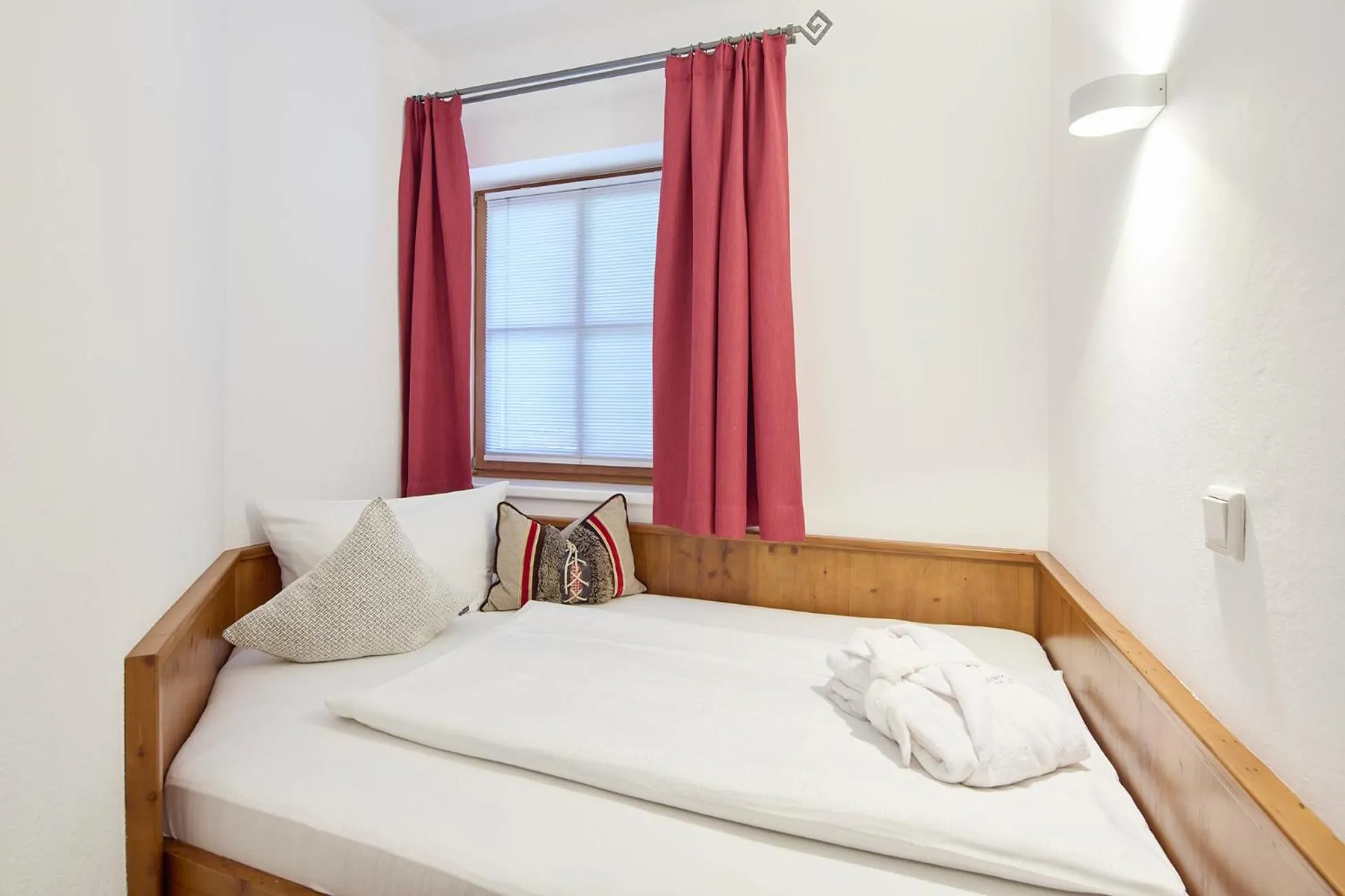 Bed in Hotel Hubertus