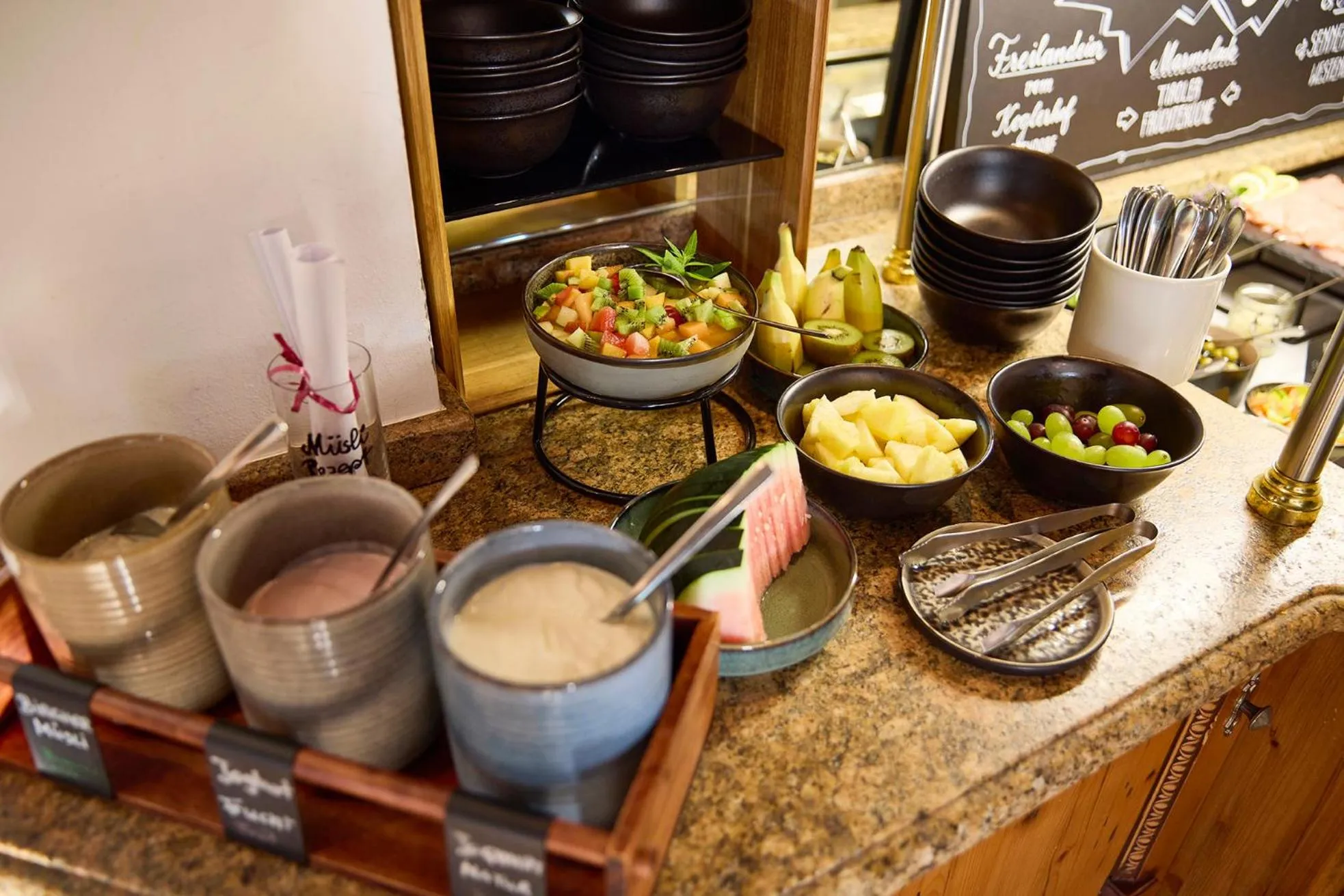 Buffet breakfast in Hotel Hubertus