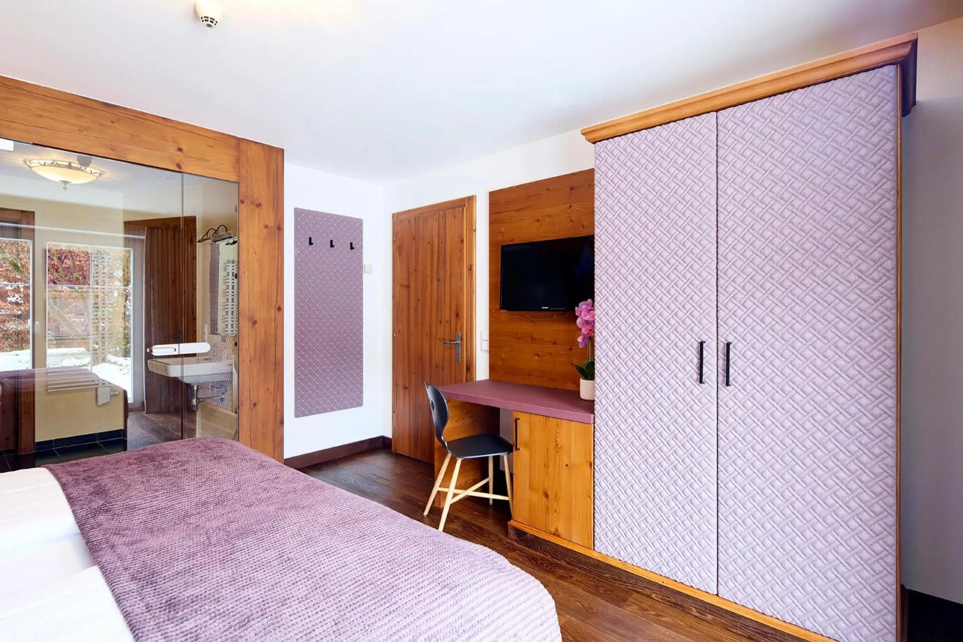 Photo of the whole room, Bed in Hotel Hubertus