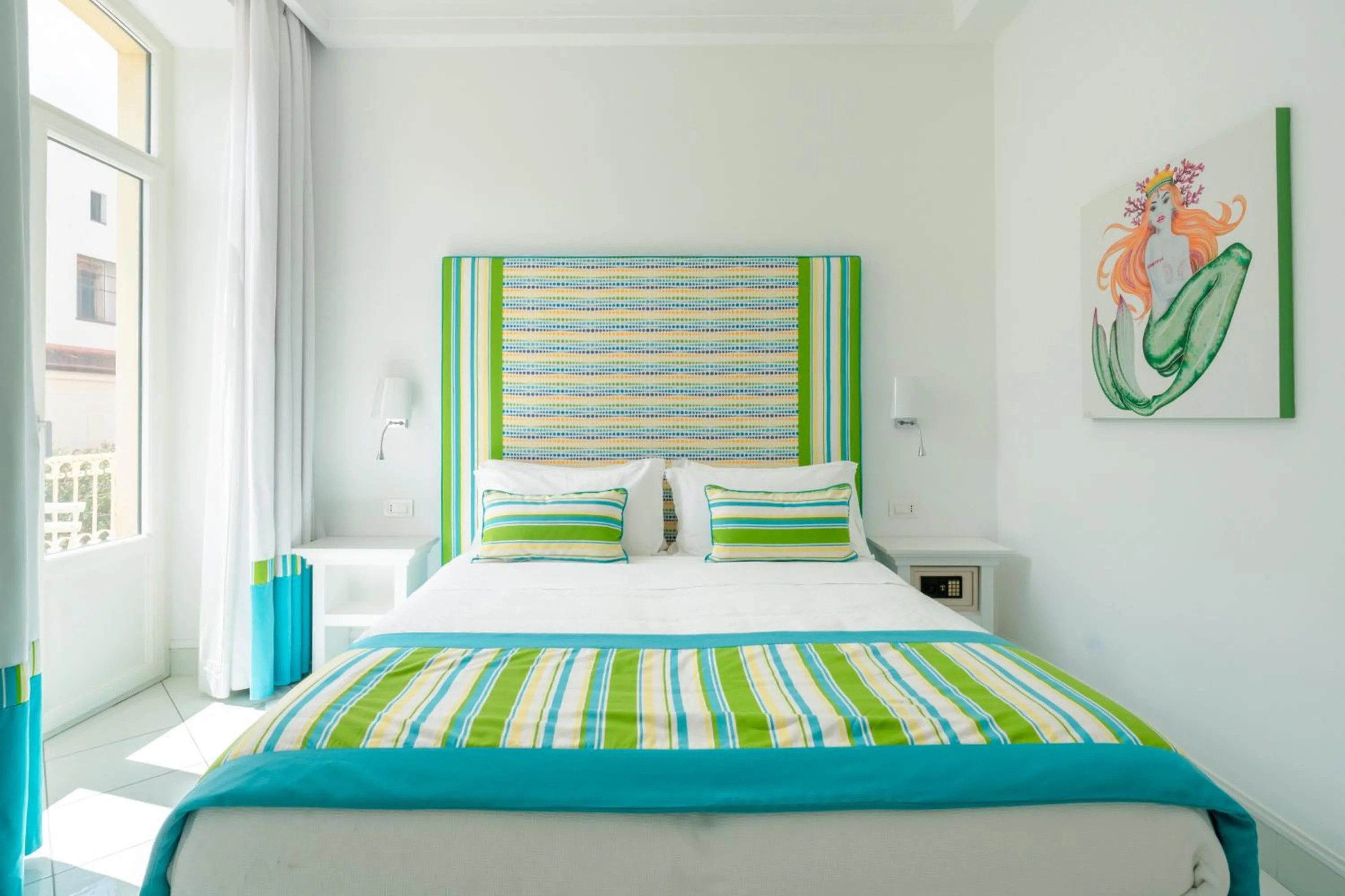 Bed in Duomo Guest House - Stay in Sorrento