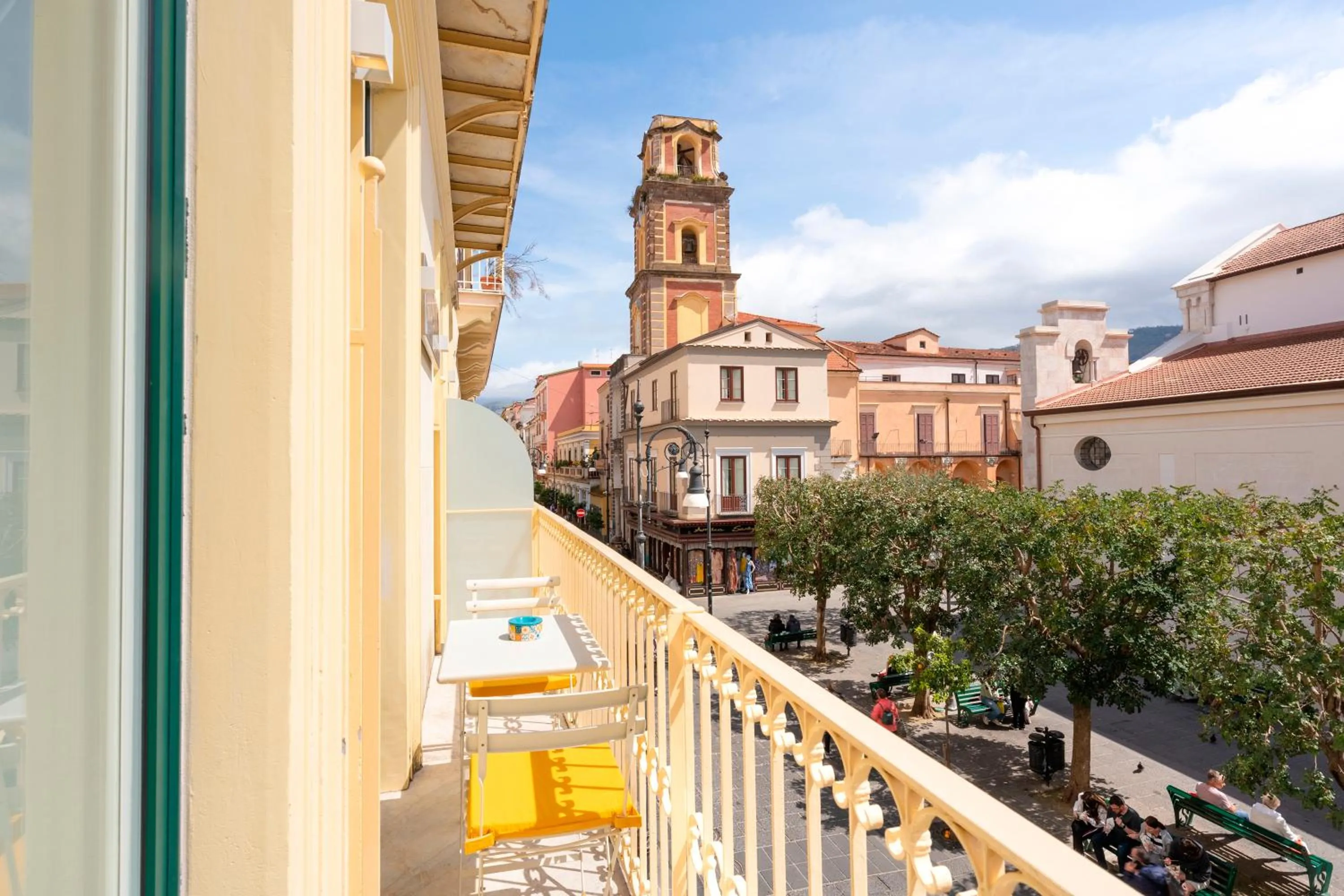 Balcony/Terrace in Duomo Guest House - Stay in Sorrento
