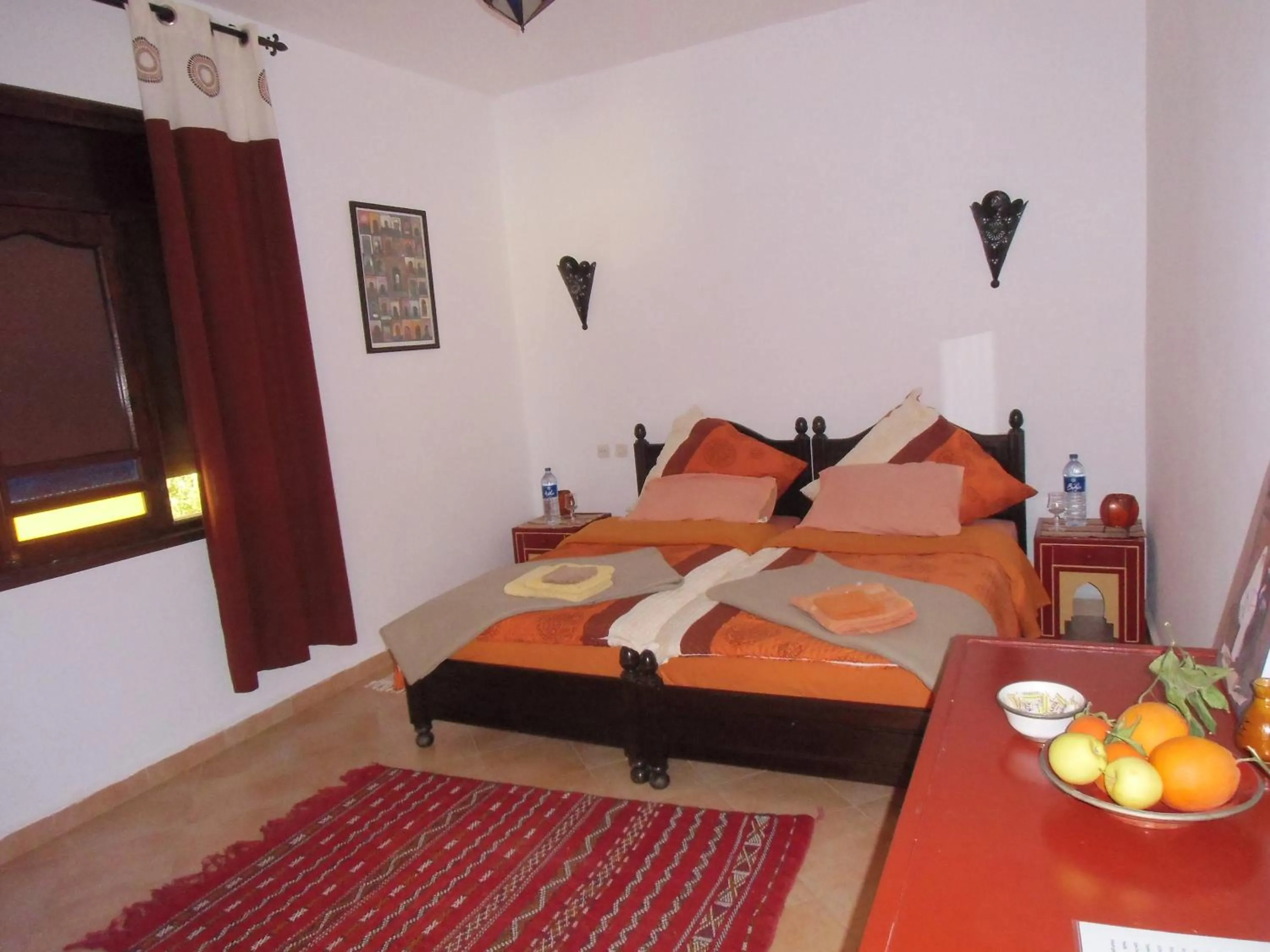 Photo of the whole room, Bed in Villa Sunset B&B