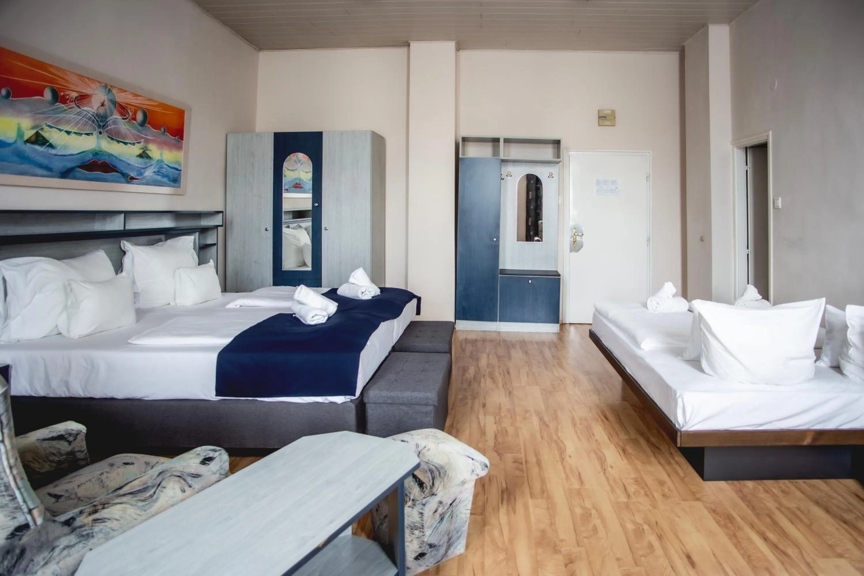 Photo of the whole room, Bed in Hotel Kapos