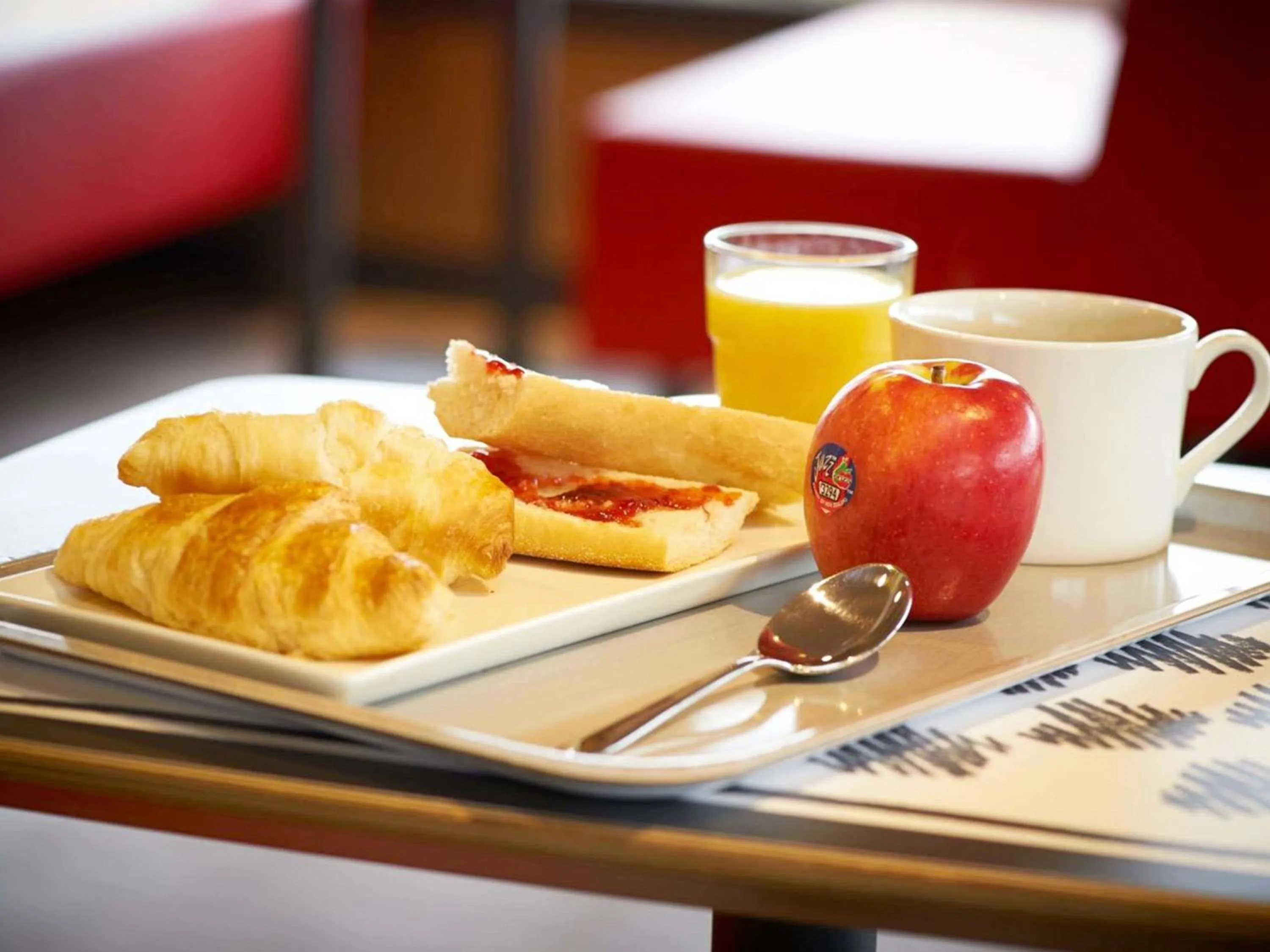 Breakfast in ibis Les Herbiers