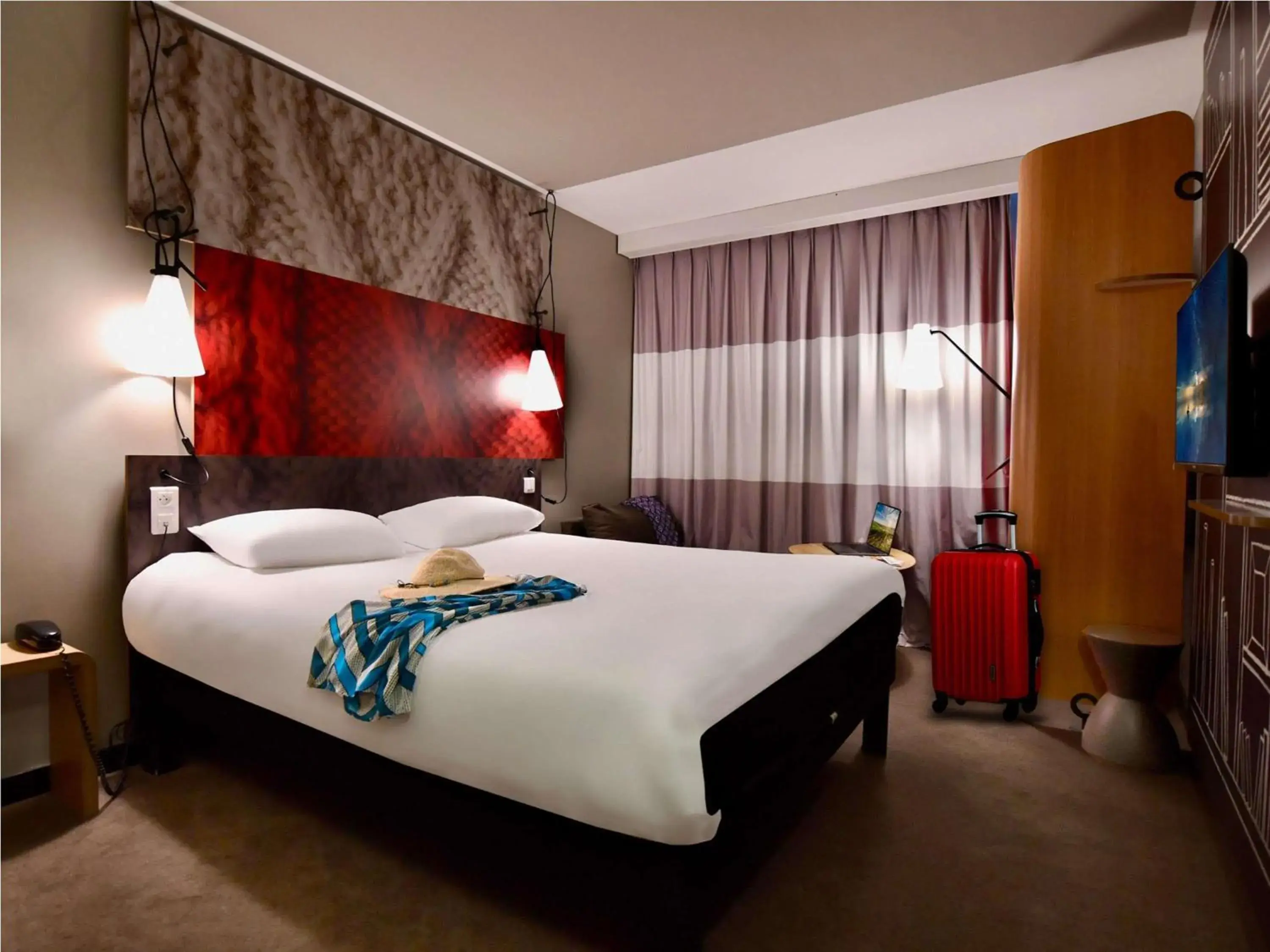 Standard Room with 1 Double Bed in ibis Les Herbiers Standard Room with 1 Double Bed in ibis Les Herbiers