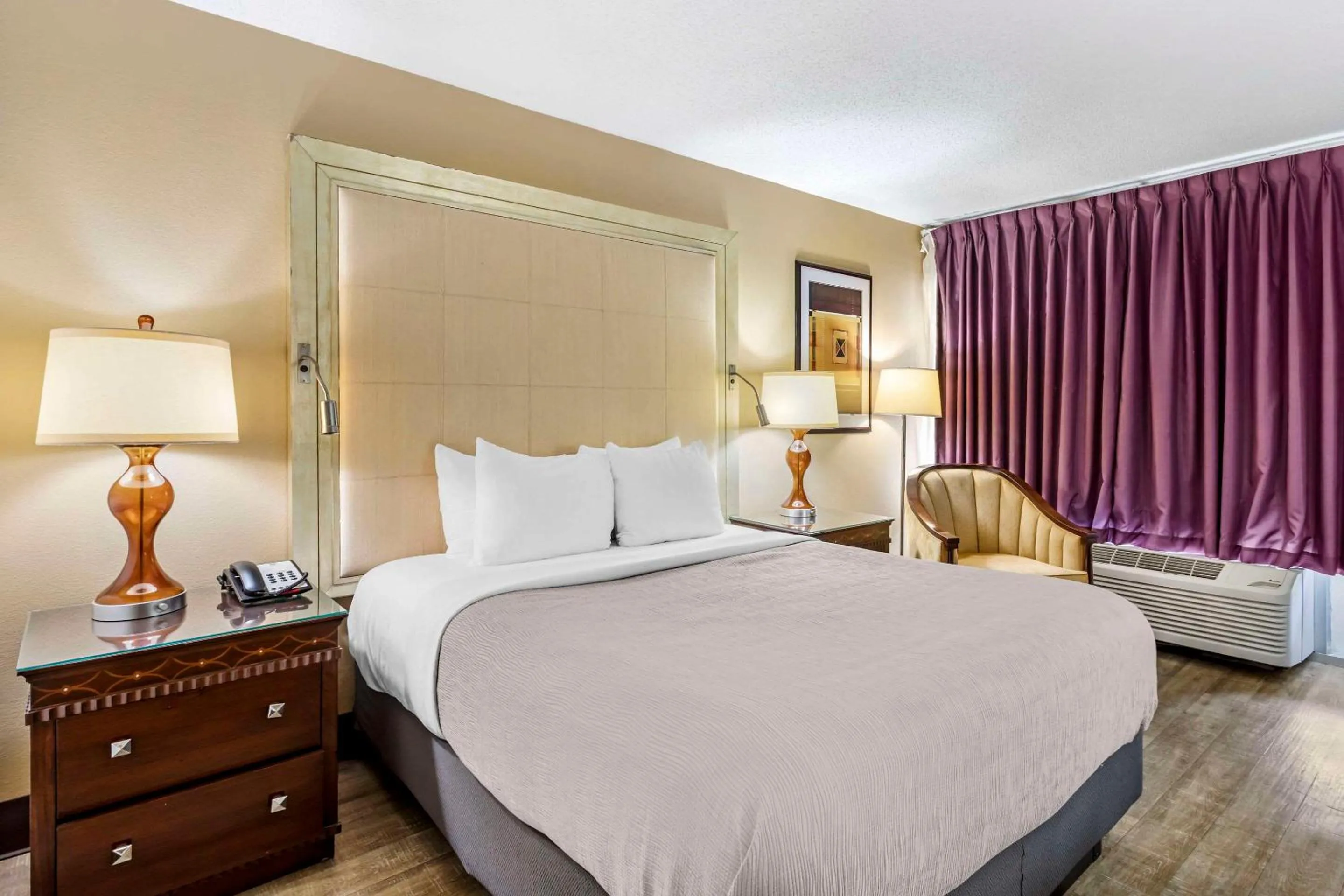 Bedroom, Bed in Quality Inn Alachua - Gainesville Area