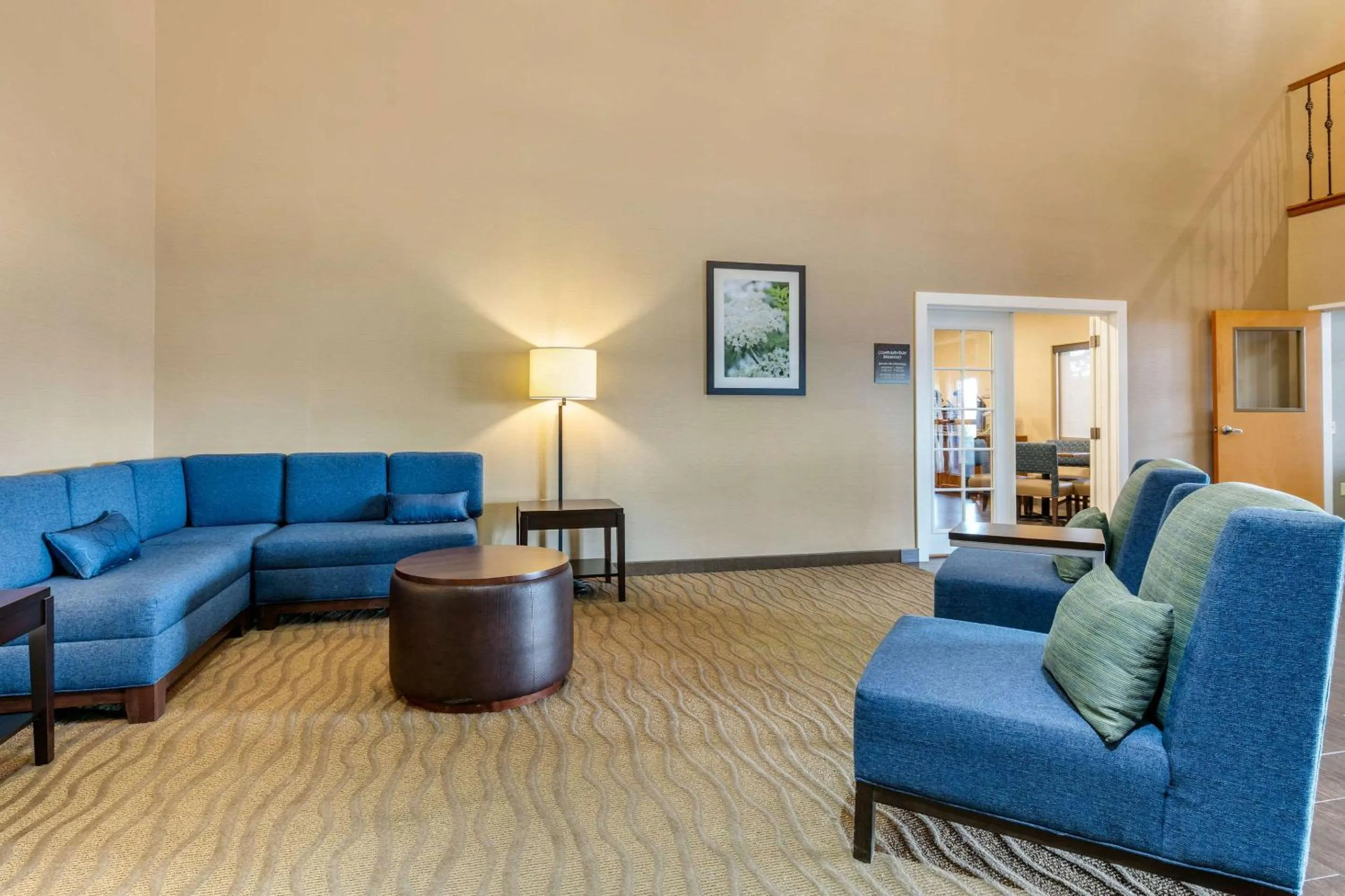 Lobby or reception in Comfort Suites Batesville