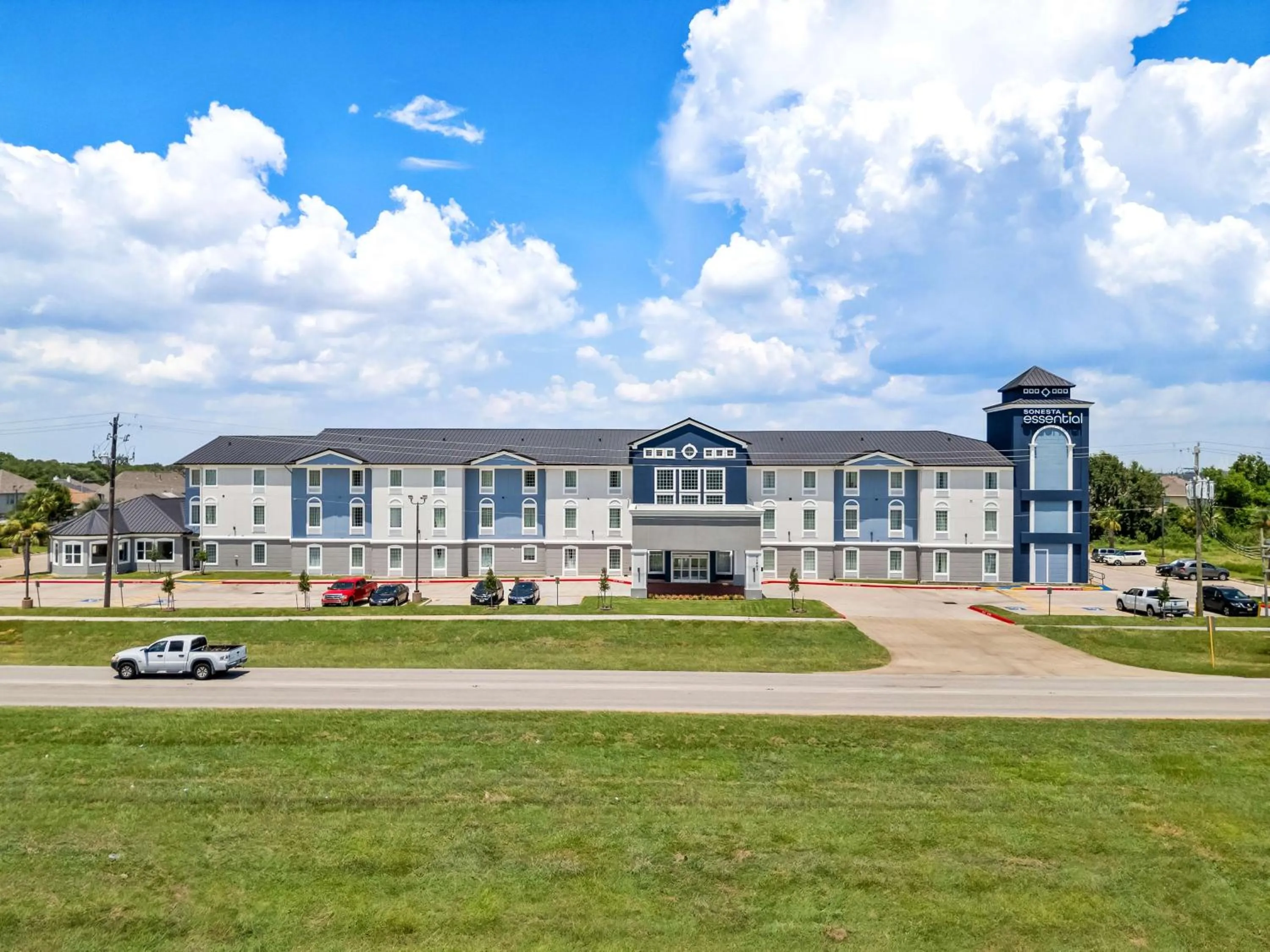 Property building in Sonesta Essential La Porte