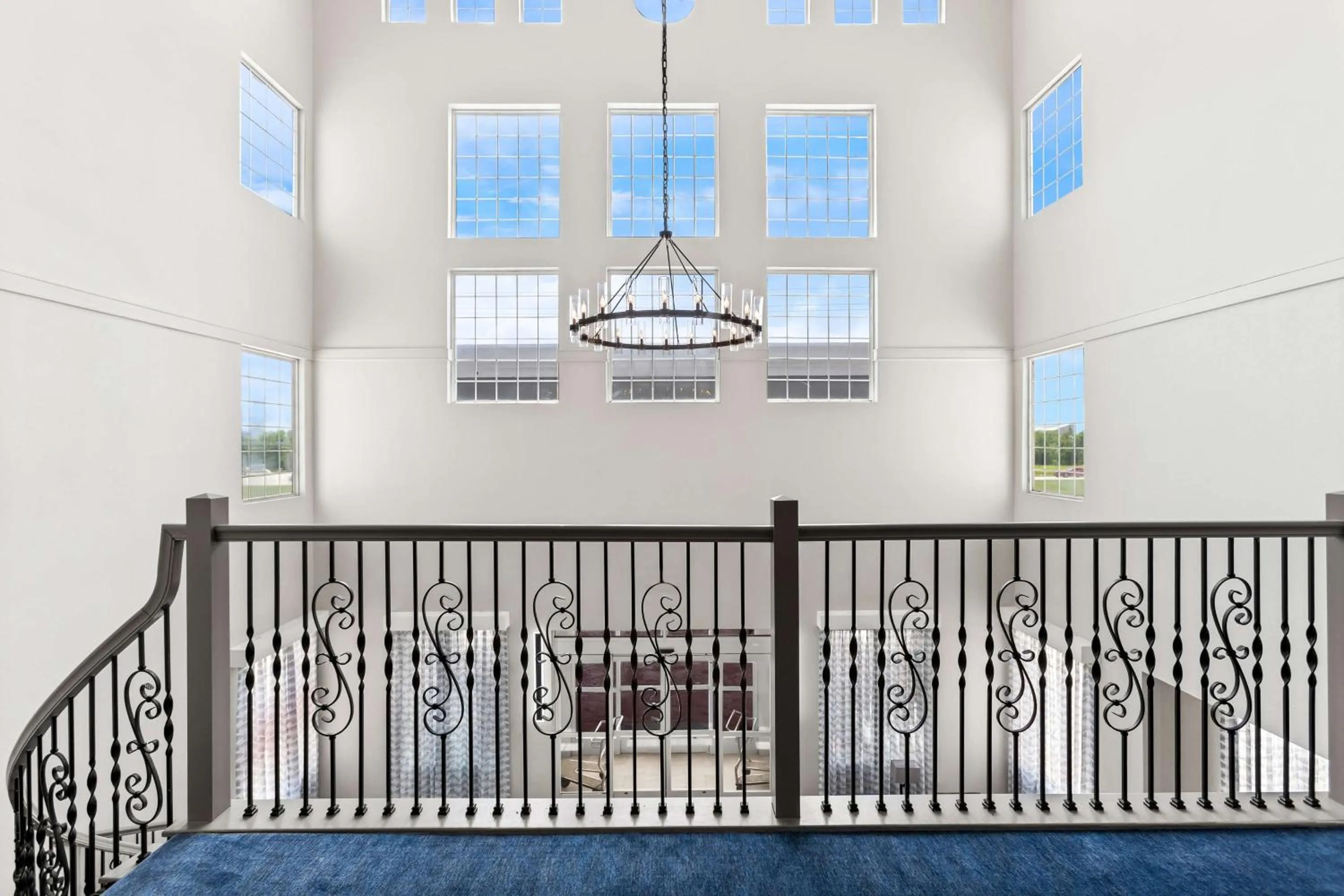 Lobby or reception, Bed in Sonesta Essential La Porte