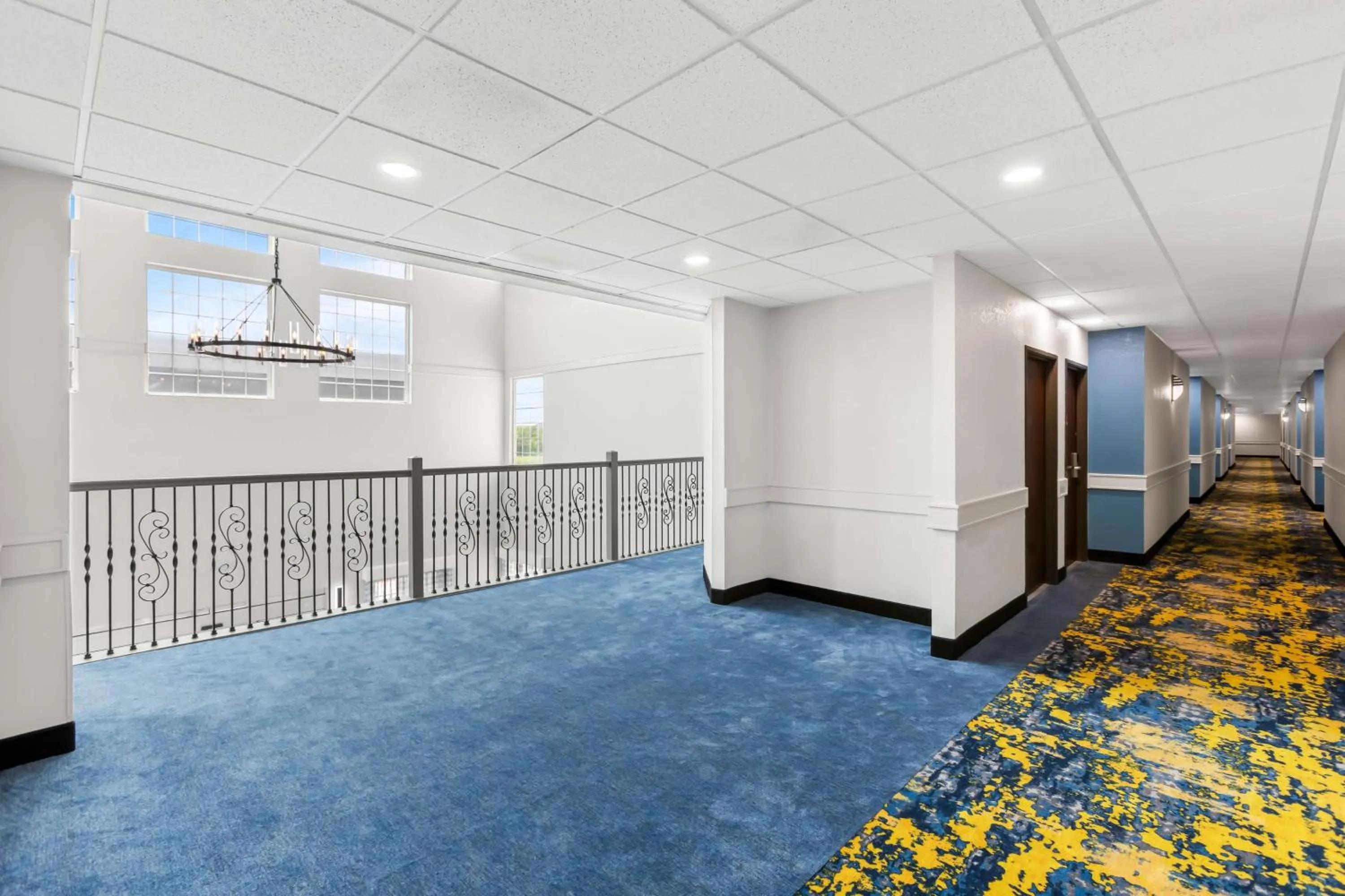 Property building in Sonesta Essential La Porte