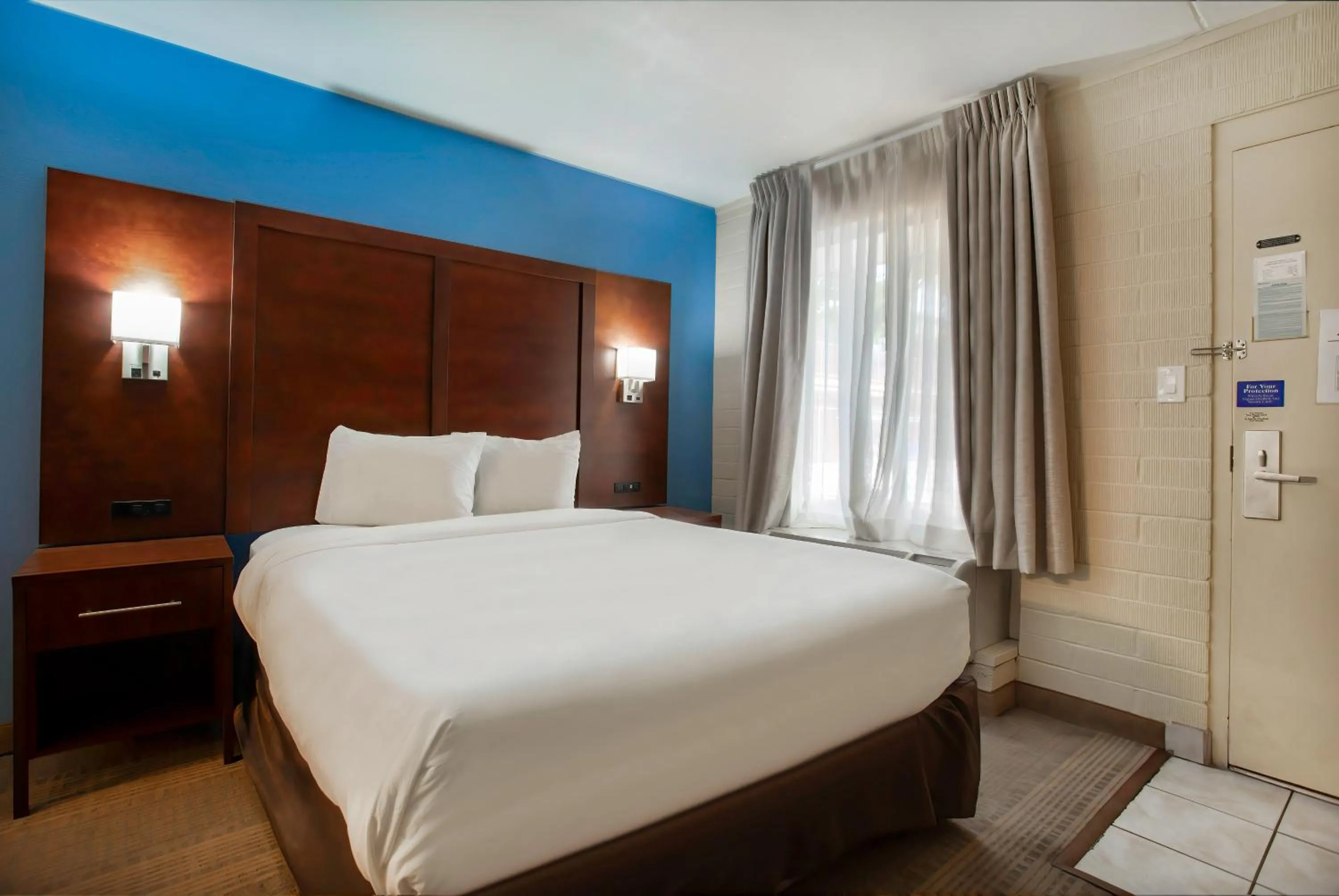 Bedroom in Motel 6 Willcox, AZ