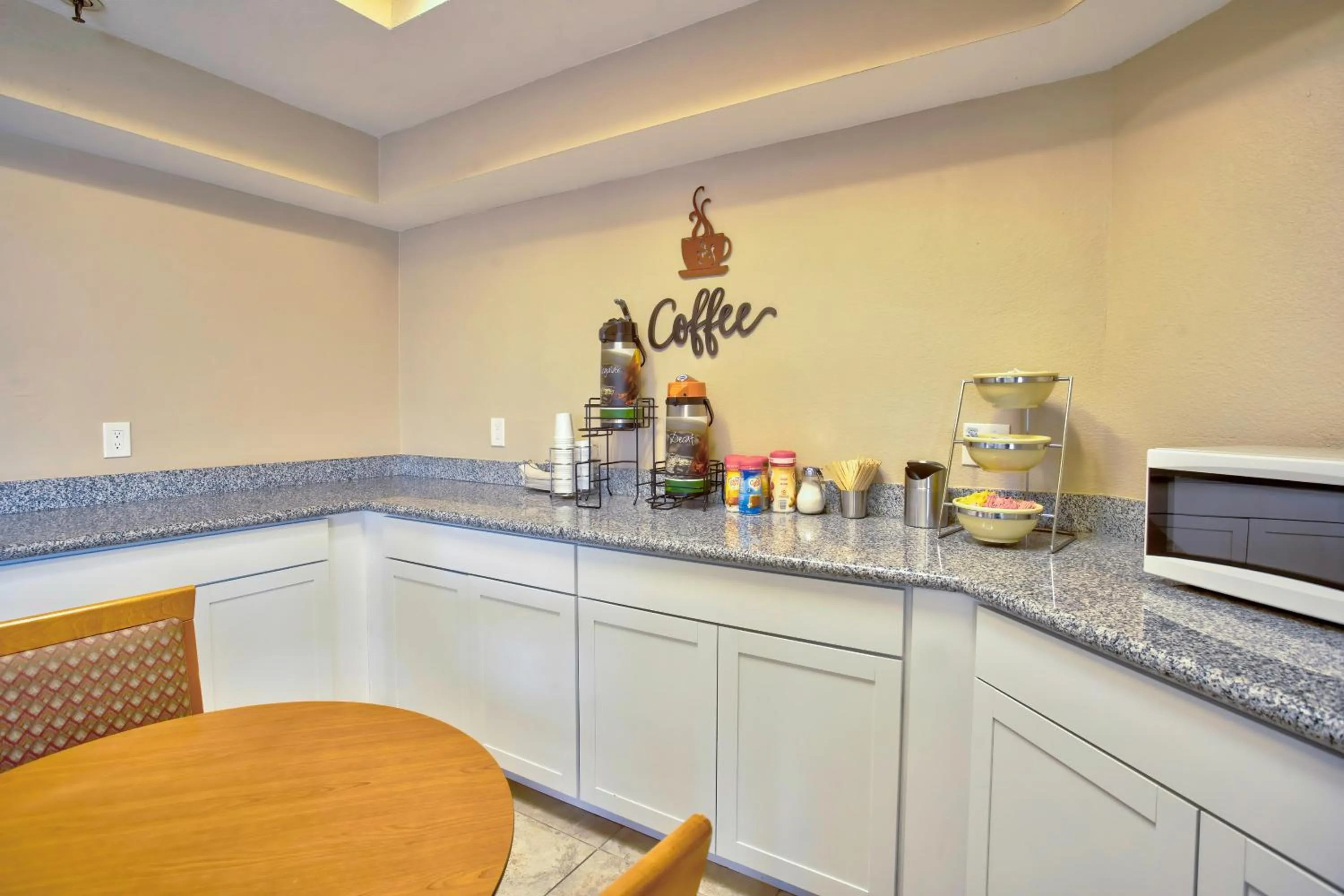 Lobby or reception in Motel 6 Willcox, AZ