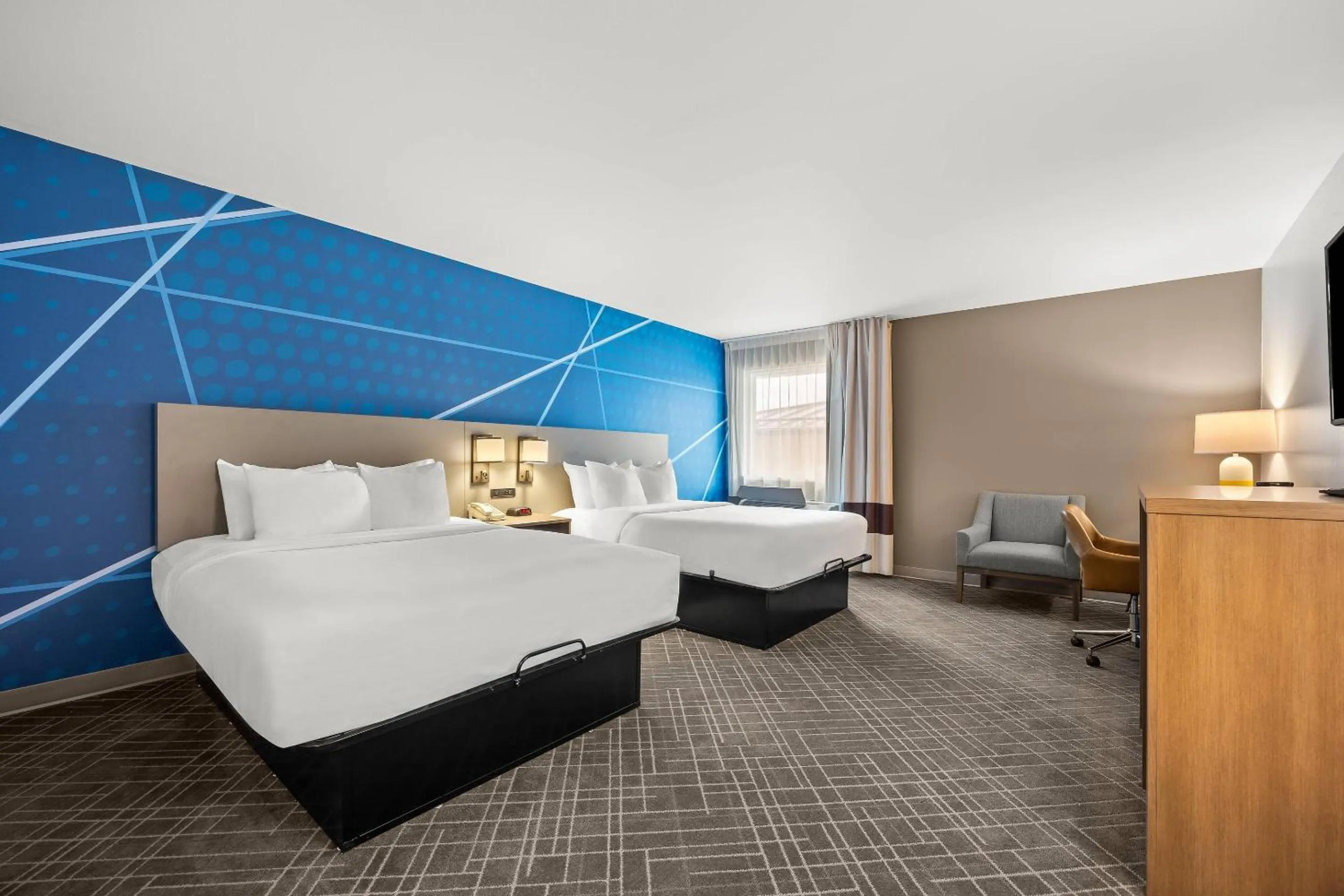 Bedroom, Bed in Comfort Inn Willow Springs US 60 and US 63