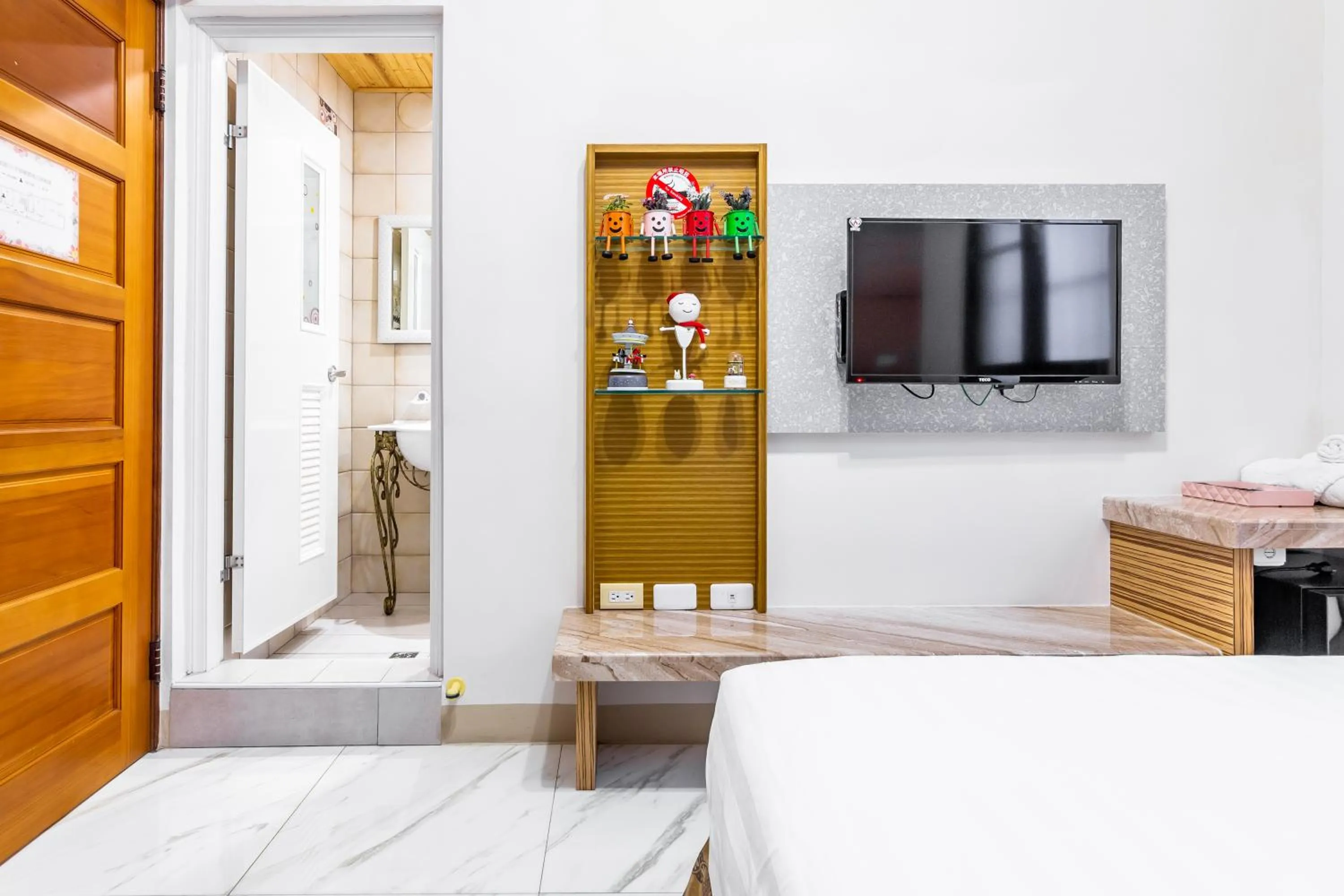 Decorative detail, Bed in Starry Home