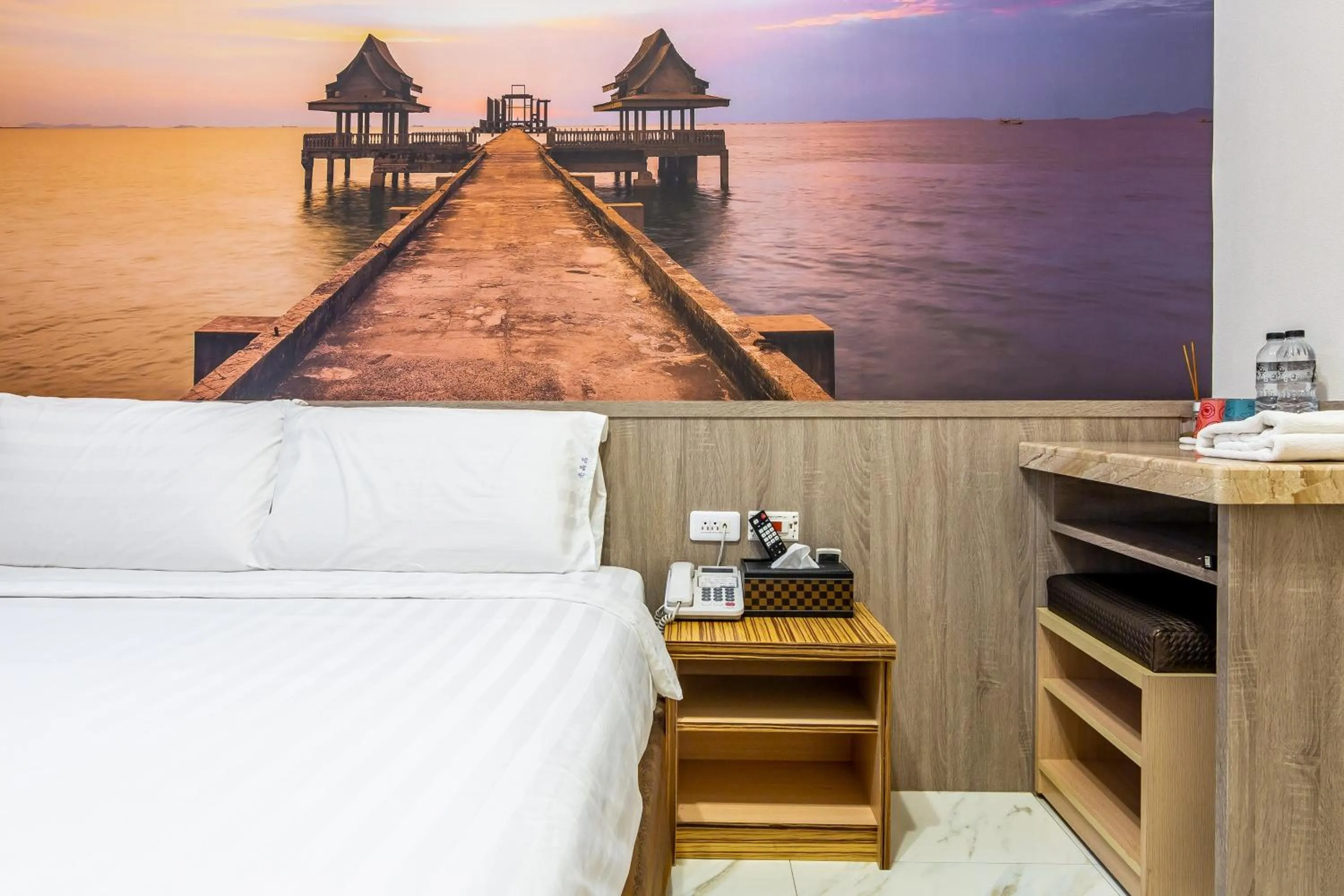 Decorative detail, Bed in Starry Home