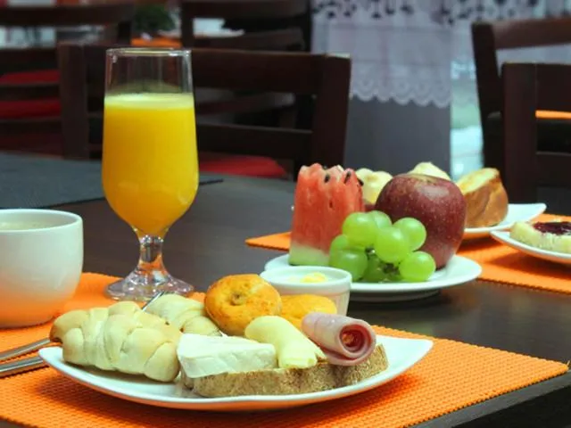 Restaurant/places to eat in Vale Verde Palace Hotel