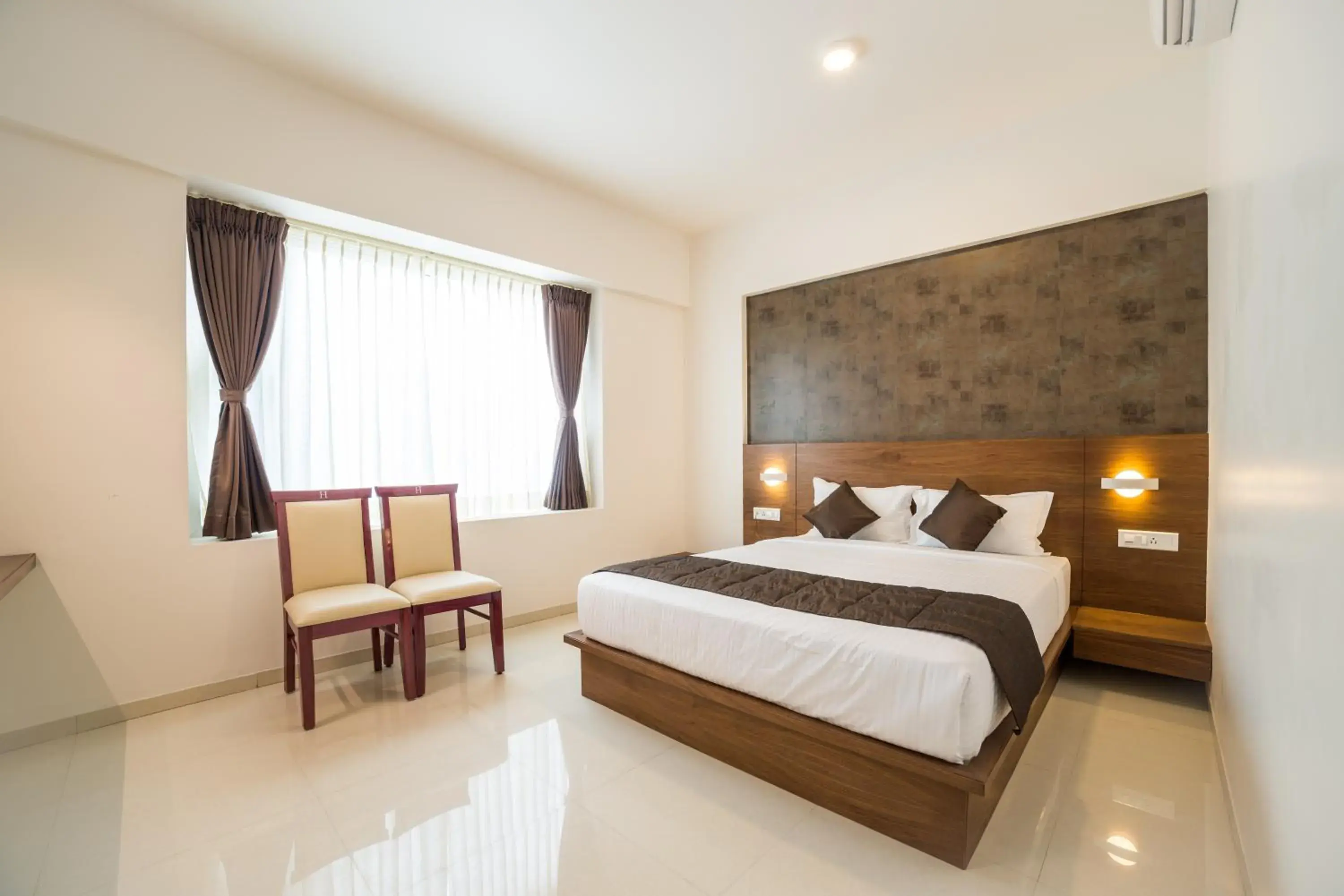 Deluxe Double Room in Heritage Inn Deluxe Double Room in Heritage Inn