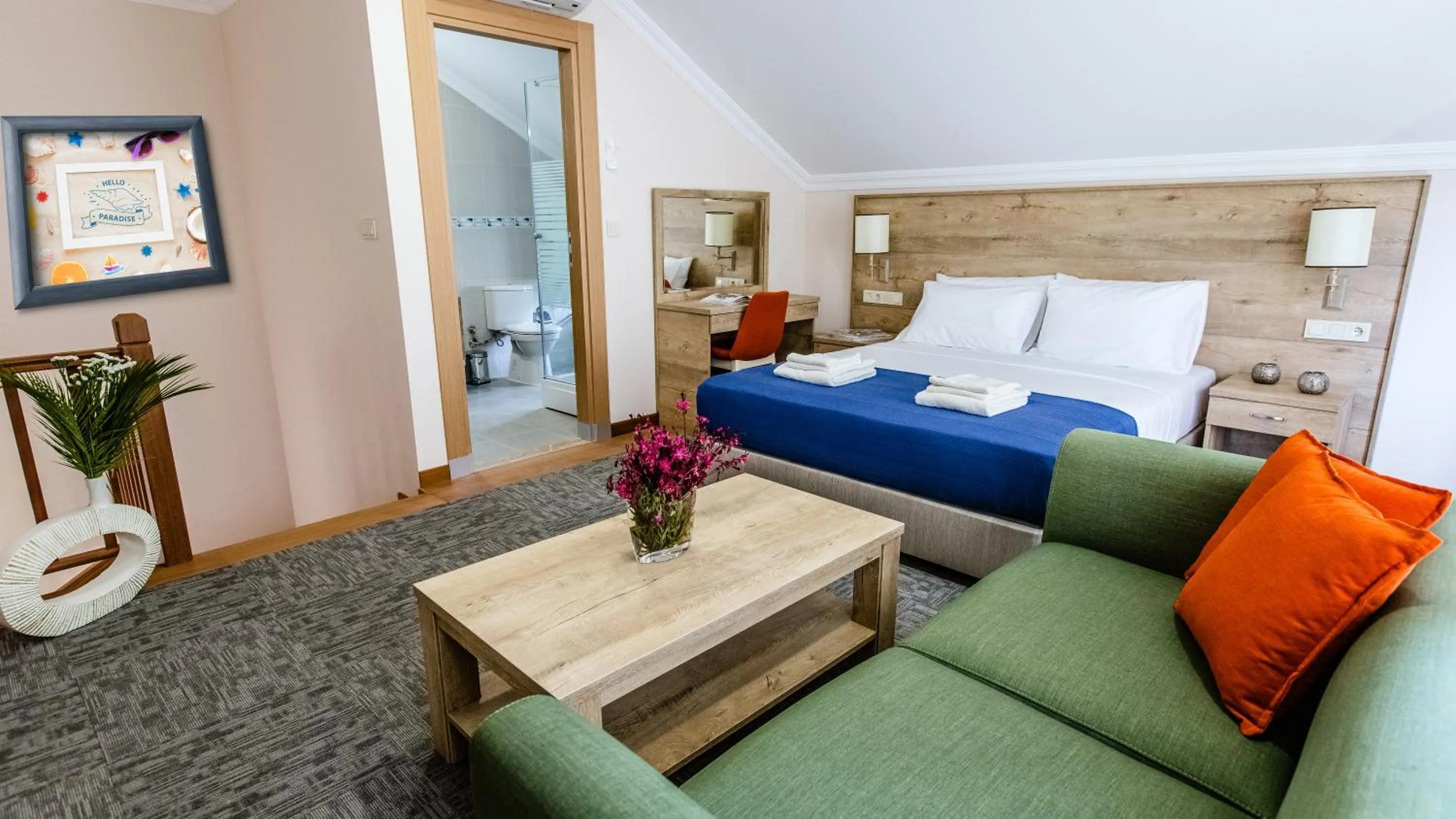 Bed in Club Marma Hotel