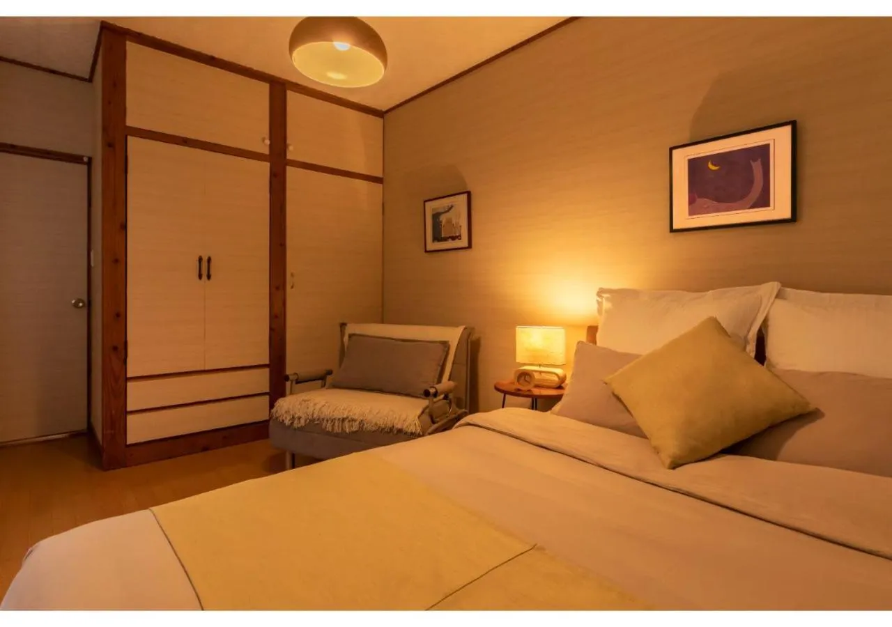 Bed in Residential Hotel 183 Naha